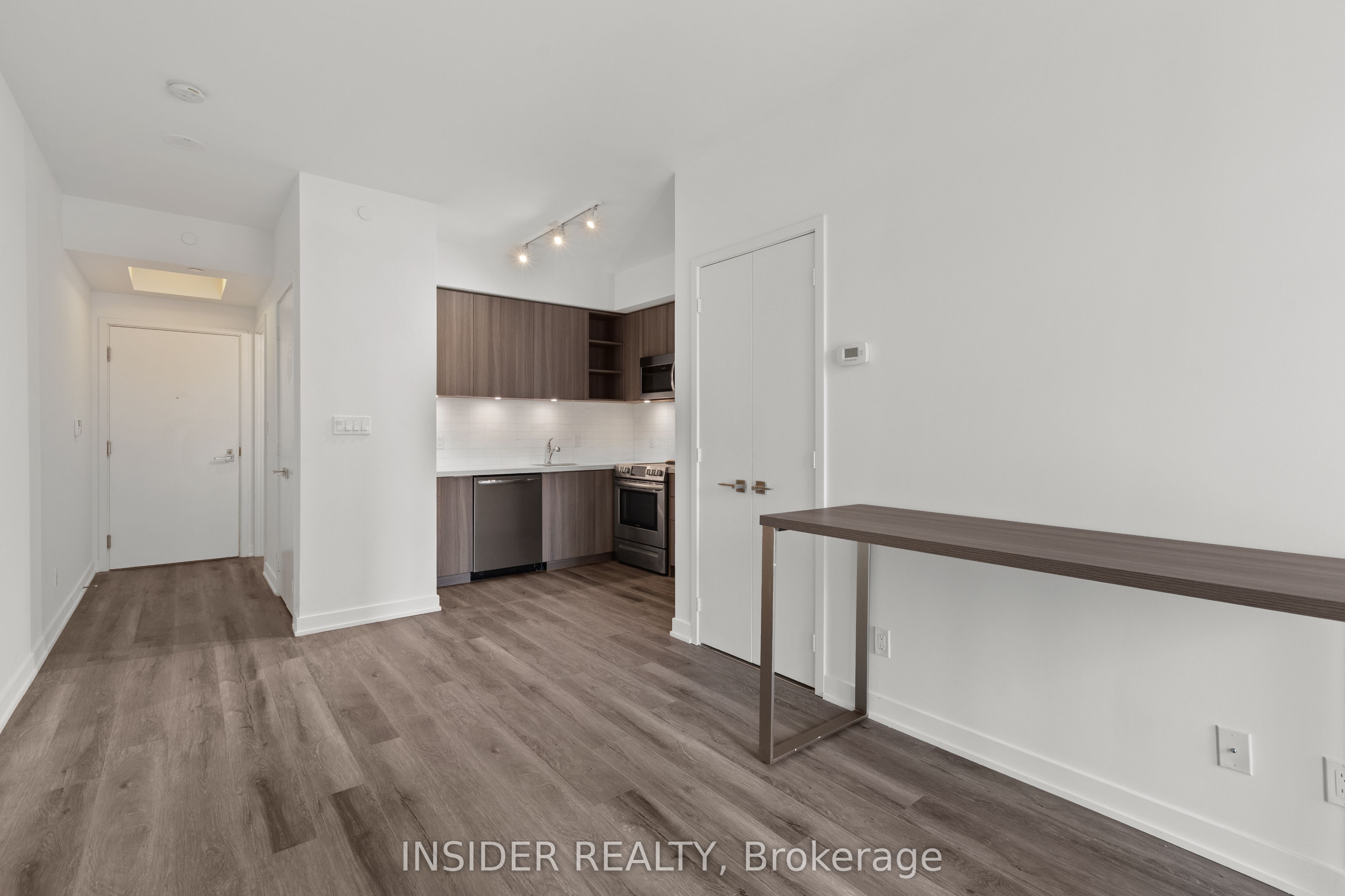 30 Ordnance Street 703, Toronto, ON M6K 0C8
