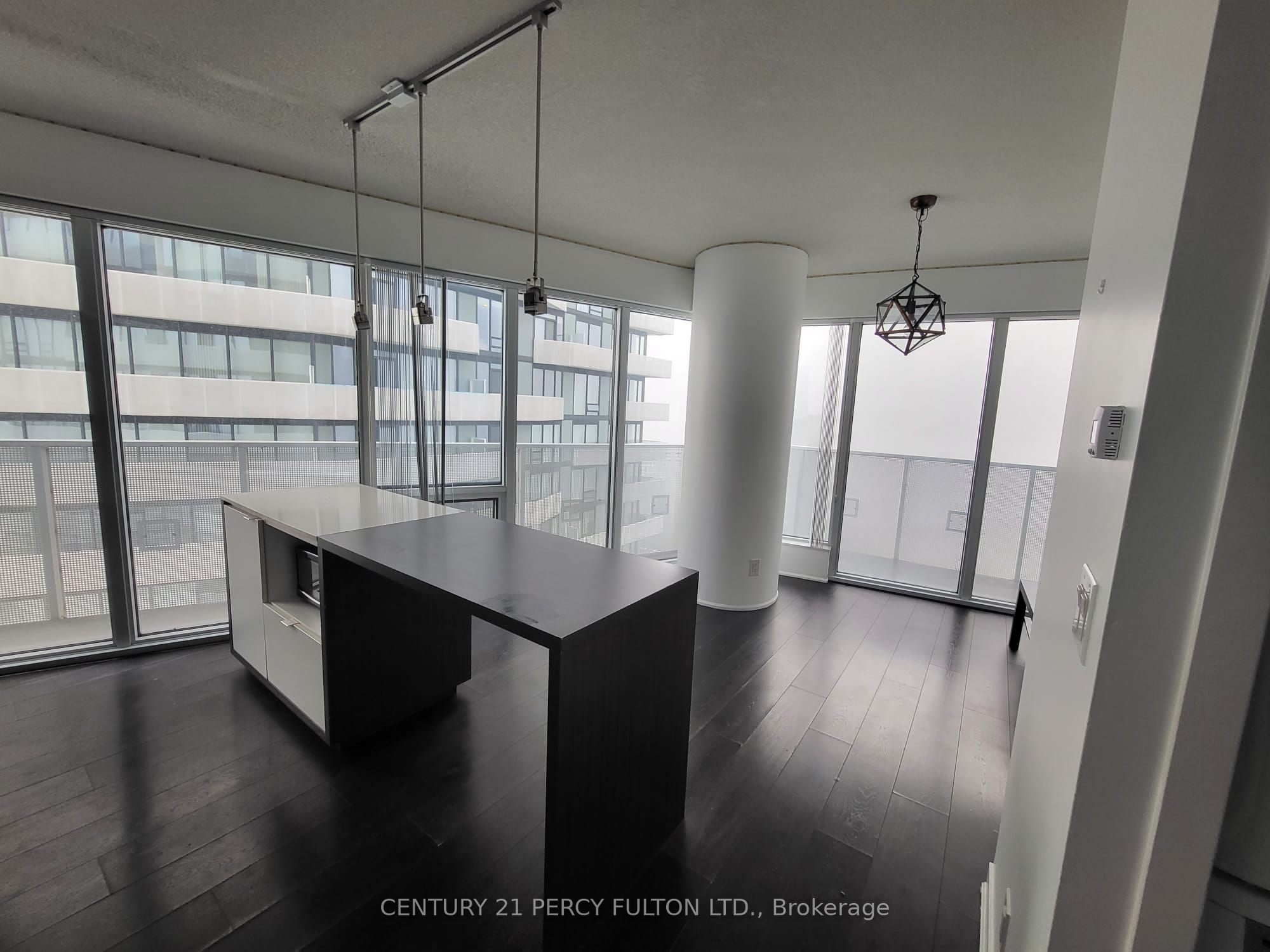 88 Harbour Street 5902, Toronto, ON M5J 1B7 photo 4