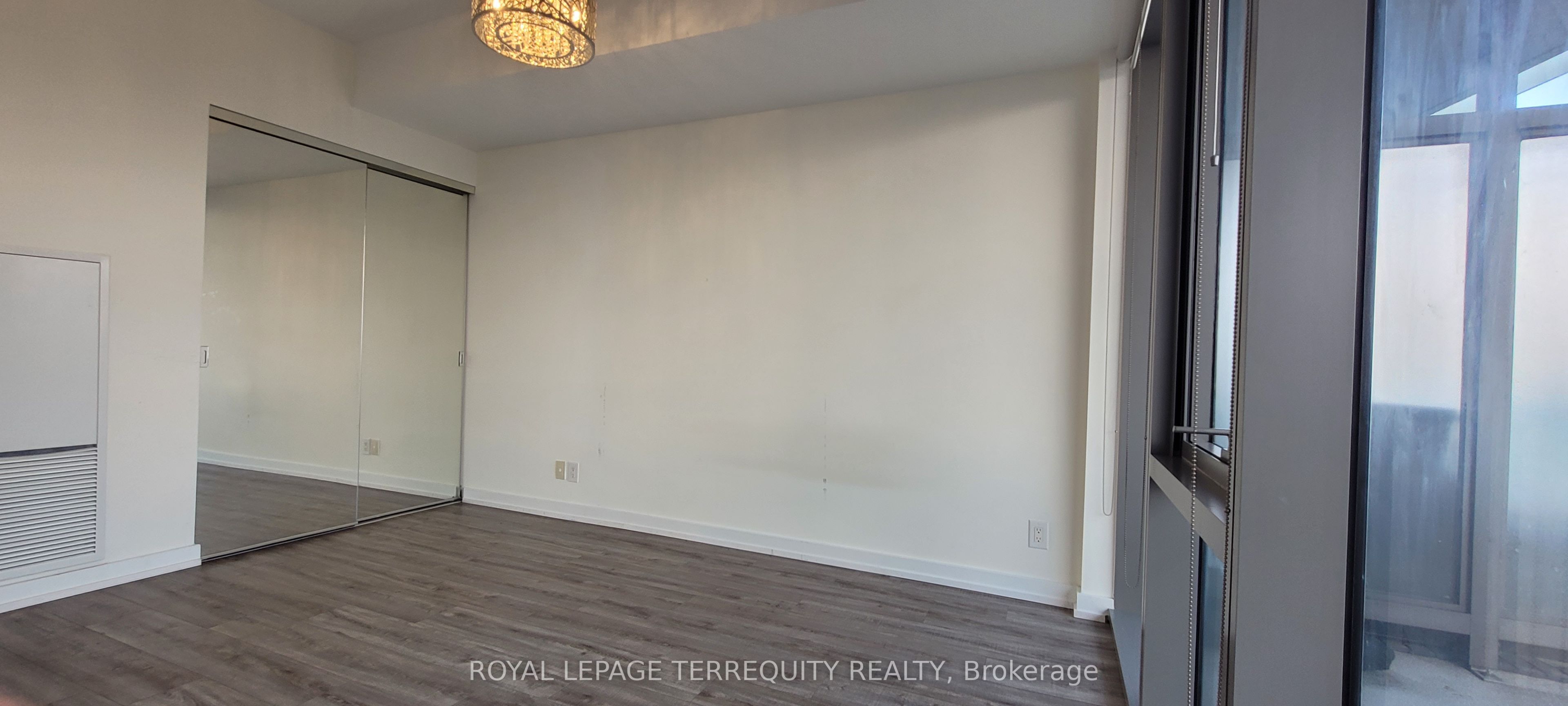 390 Cherry Street 1503, Toronto, ON M5A 0E2 photo 3