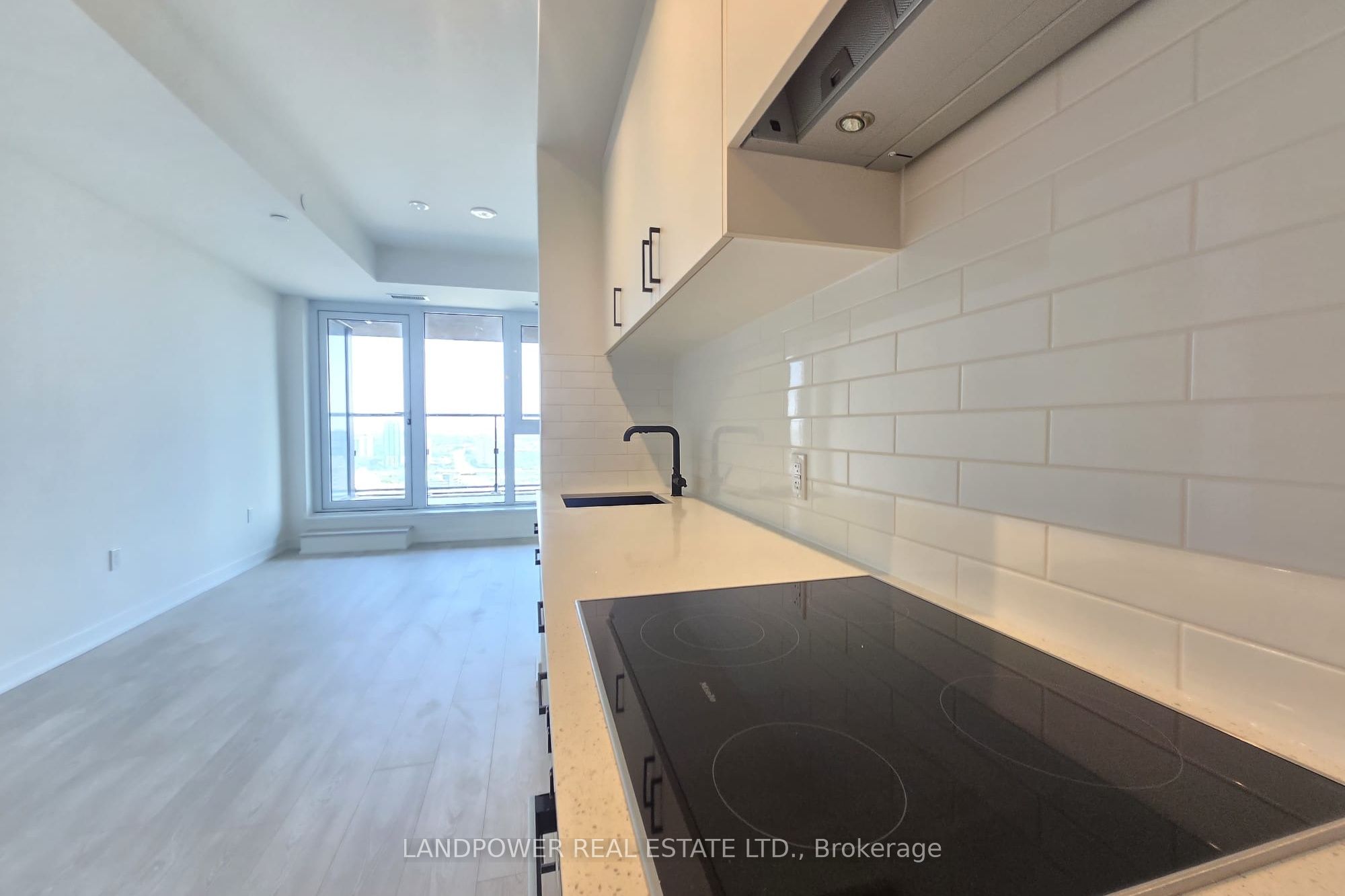 5 Quarrington Lane 3208, Toronto, ON M3C 0S5 photo 5