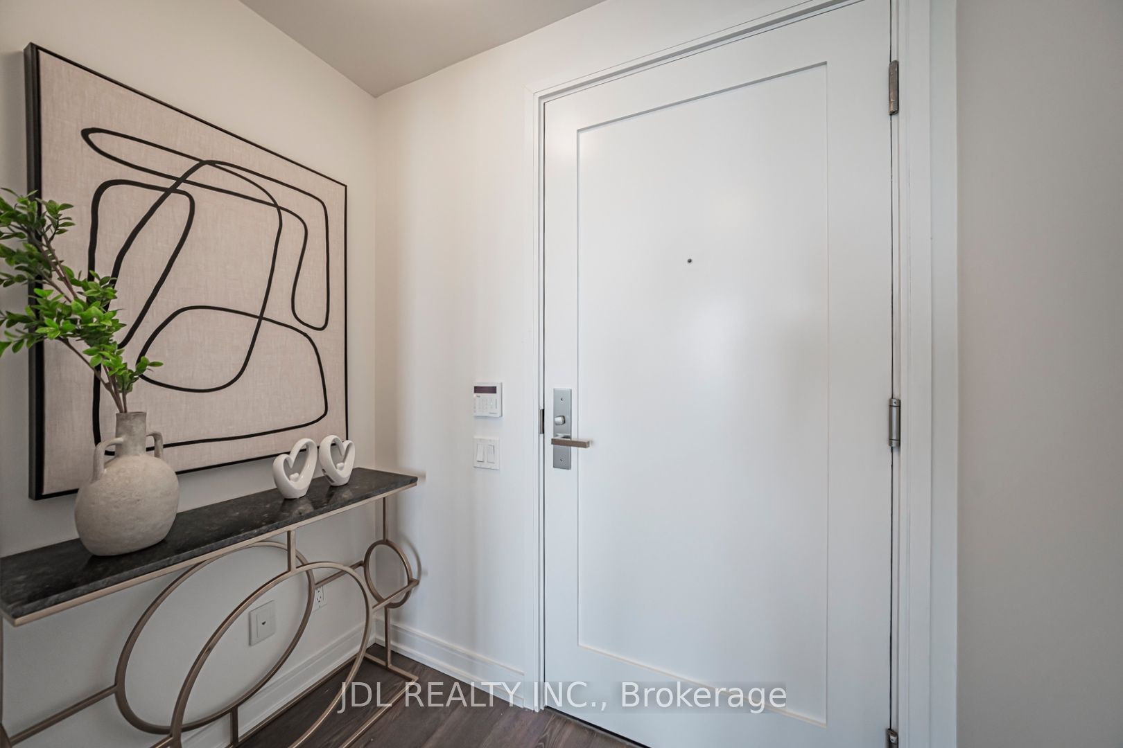 28 Wellesley Street E 3510, Toronto, ON M4Y 0C4 photo 4