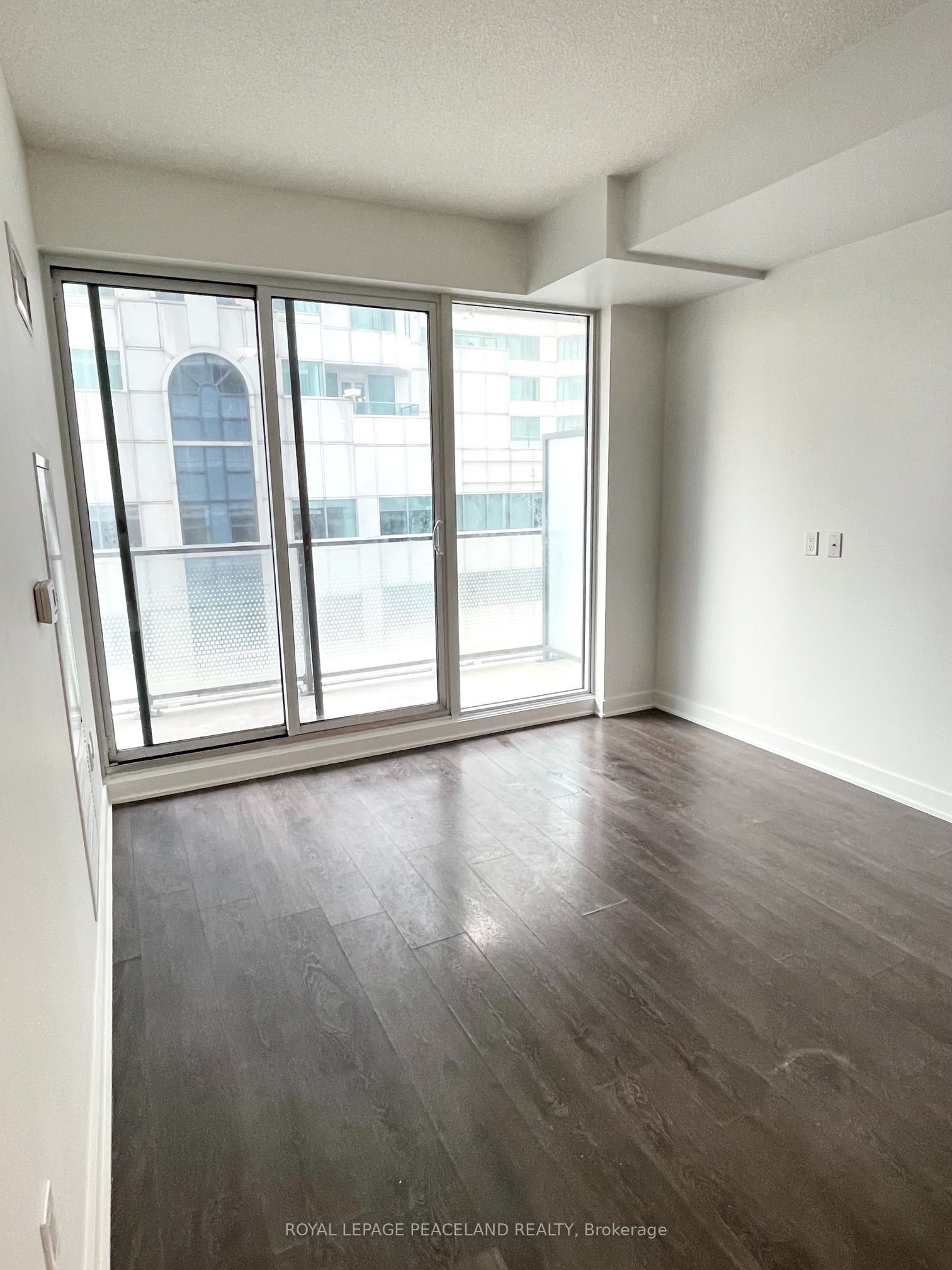 125 Blue Jays Way 1105, Toronto, ON M5V 0N5 photo 4