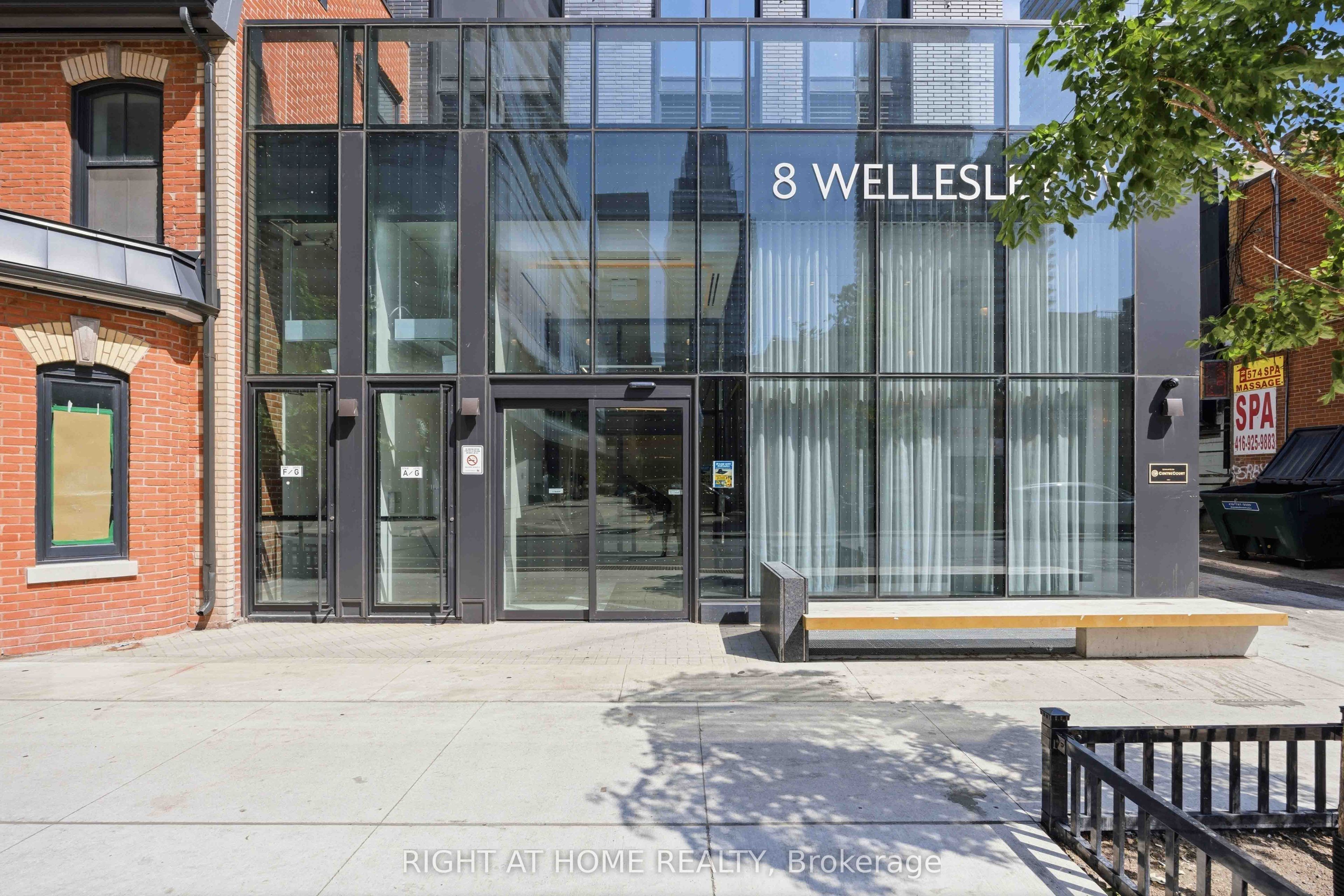 8 Wellesley Street E 5110, Toronto, ON M4Y 0J5