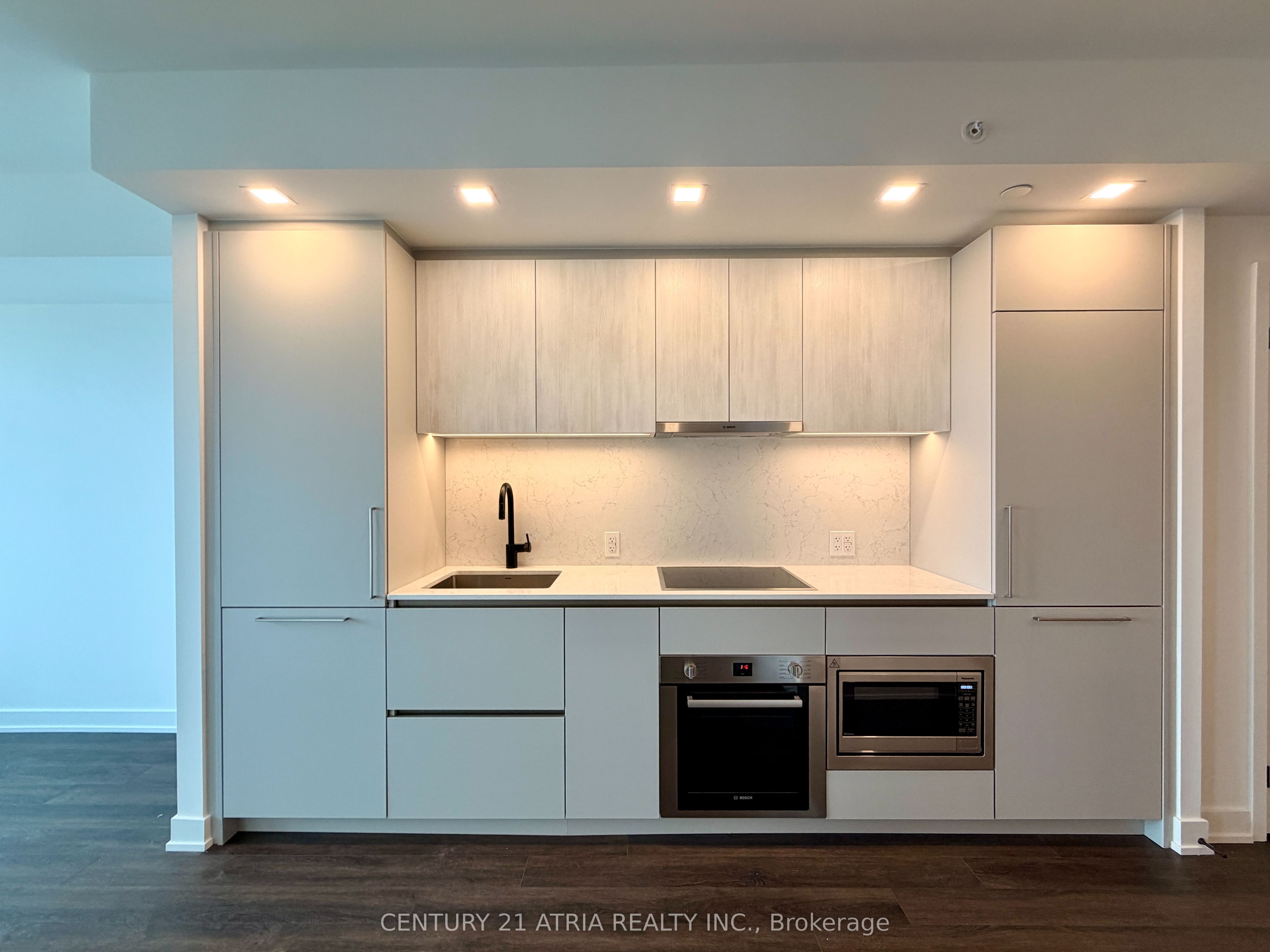 609 Sherbourne Street 3601, Toronto, ON M4X 0A4 photo 4