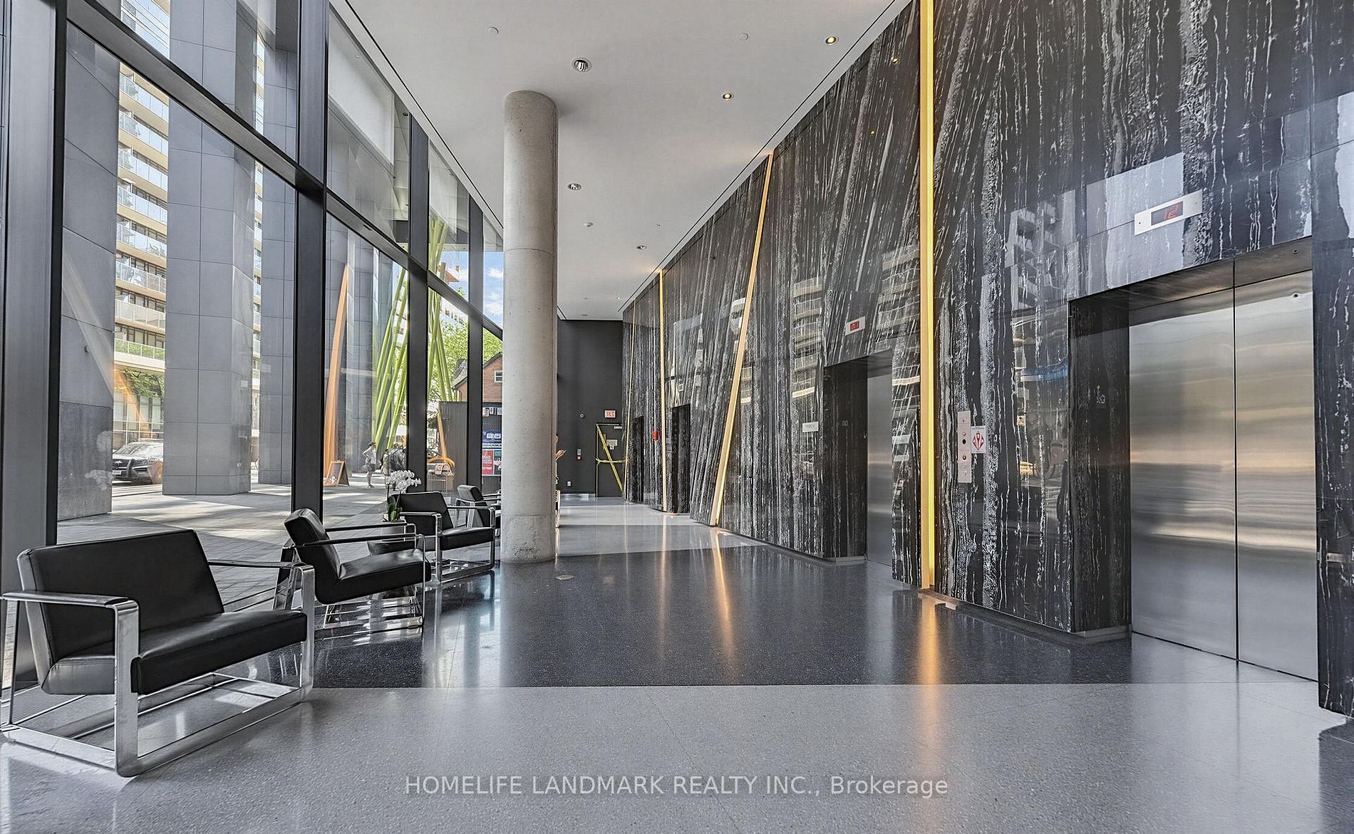 125 Peter Street 2610, Toronto, ON M5V 0M2 photo 5