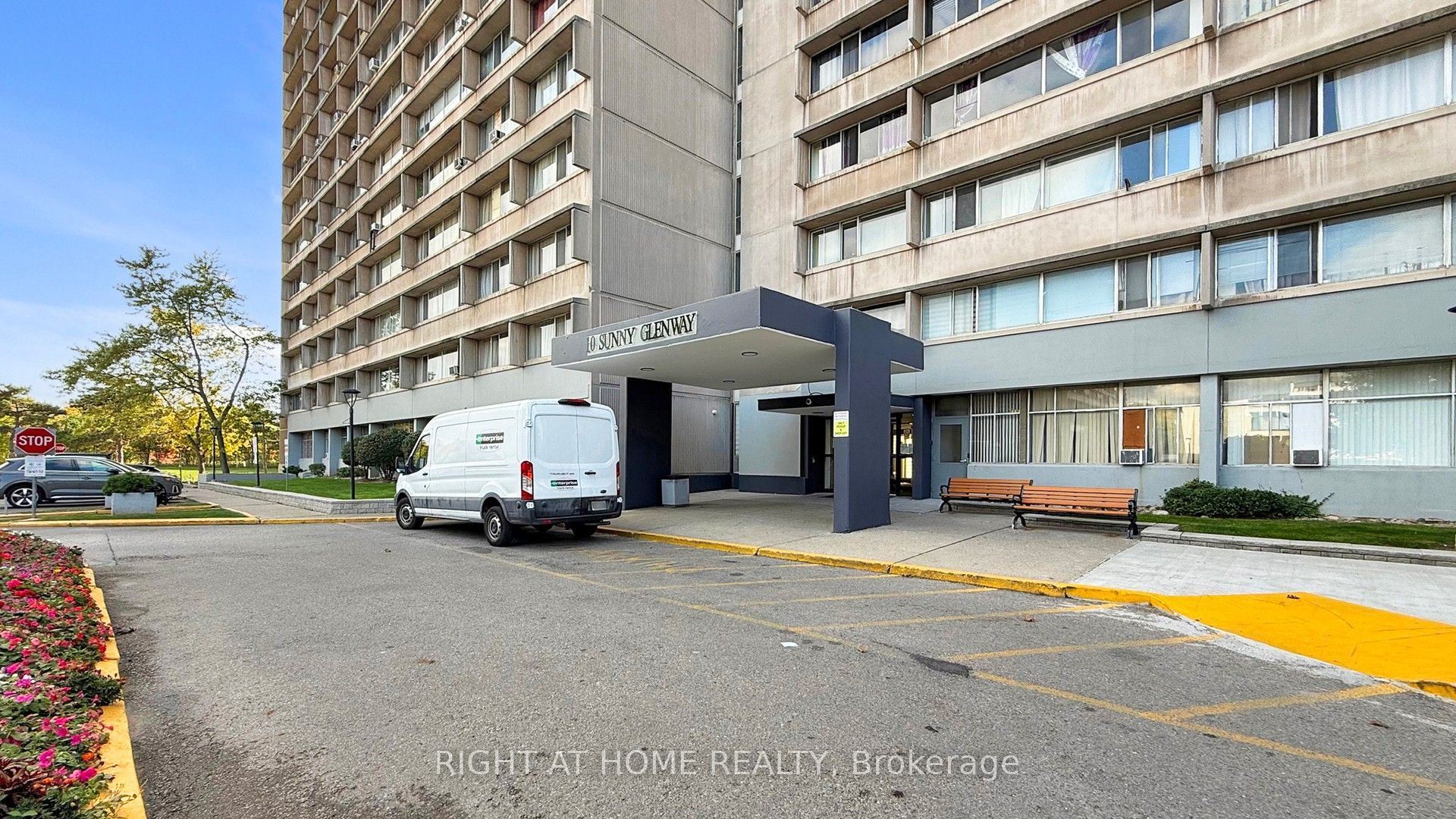 10 Sunny Glenway 511, Toronto, ON M3C 2Z3 photo 4