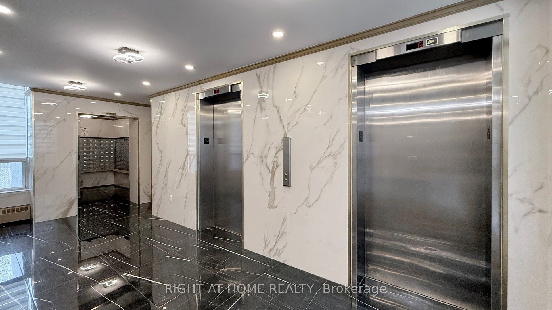 10 Sunny Glenway 511, Toronto, ON M3C 2Z3 photo 5