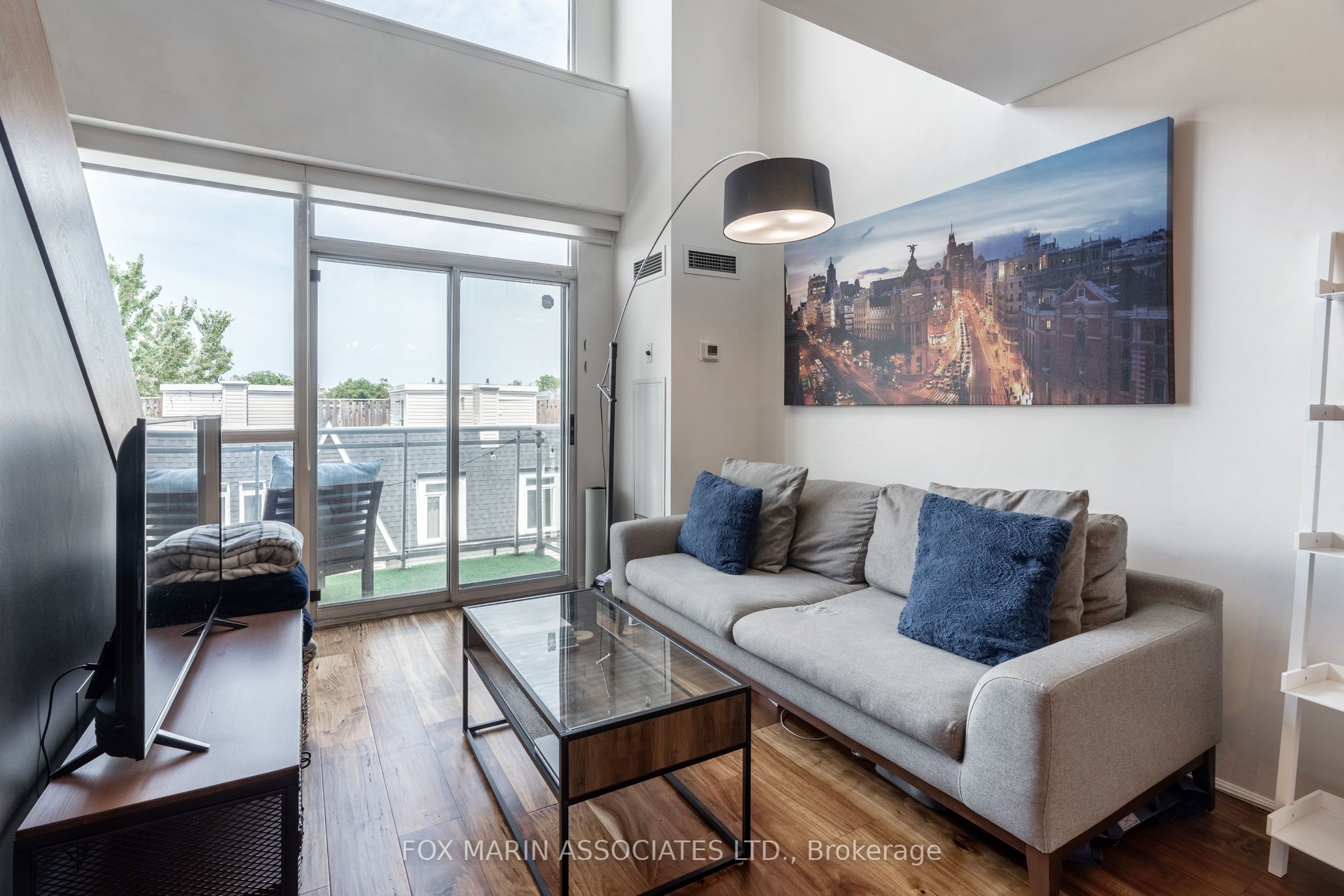 954 King Street W 517, Toronto, ON M6K 3L9 photo 4