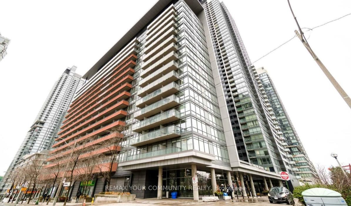 4K Spadina Avenue 315, Toronto, ON M5V 3Y9 photo 2