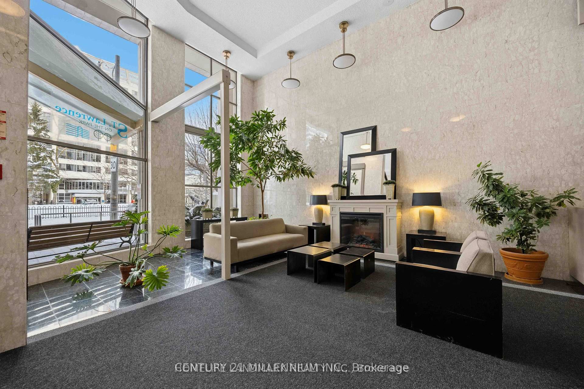 65 Scadding Avenue PH16, Toronto, ON M5A 4L1 photo 3