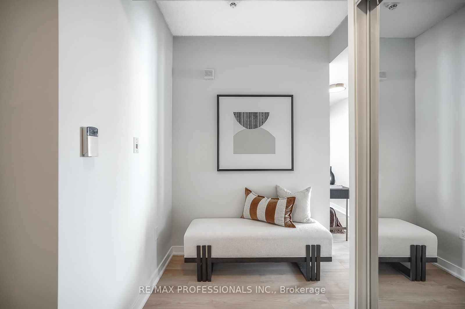 3 Navy Wharf Court 1708, Toronto, ON M5V 3V1 photo 4