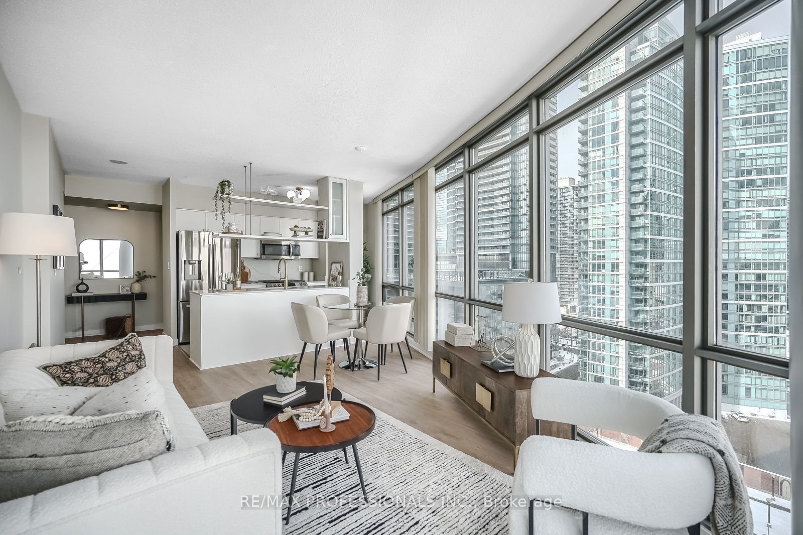 3 Navy Wharf Court 1708, Toronto, ON M5V 3V1 photo 5