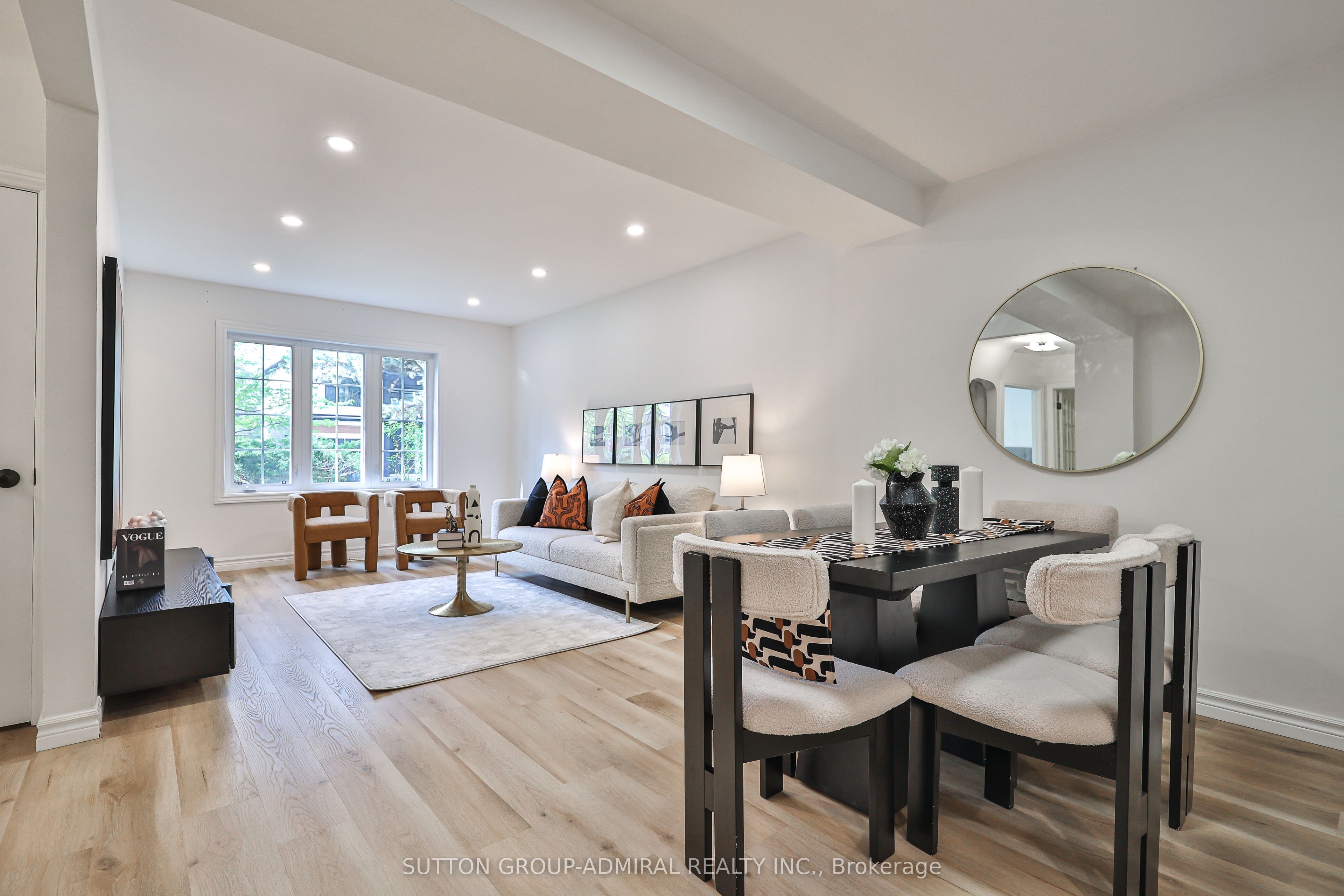 81 Yorkview Drive, Toronto, ON M2R 1J9
