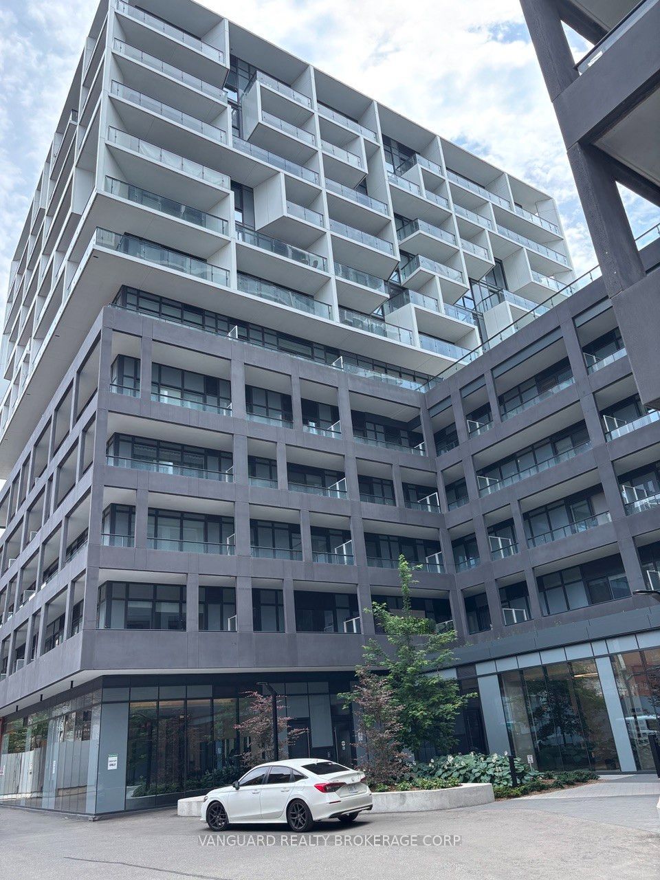 9 Tecumseth Street 612, Toronto, ON M5V 0S5 photo 3