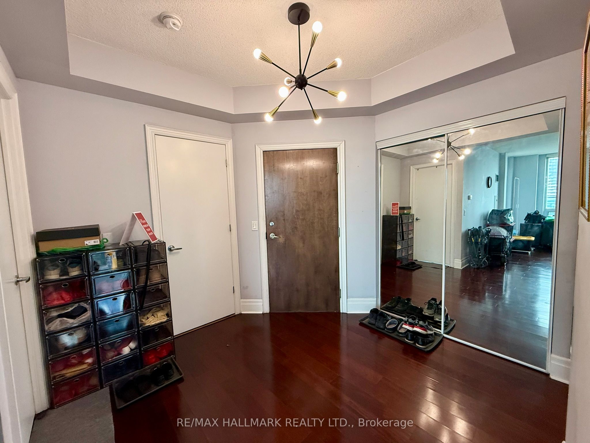16 Yonge Street 3803, Toronto, ON M5E 2A1 photo 5