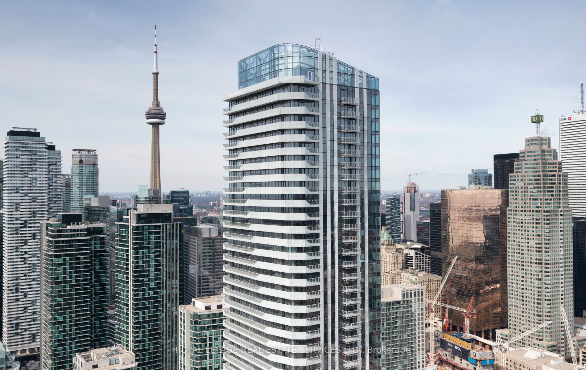 28 Freeland Street 1307, Toronto, ON M5E 0E3