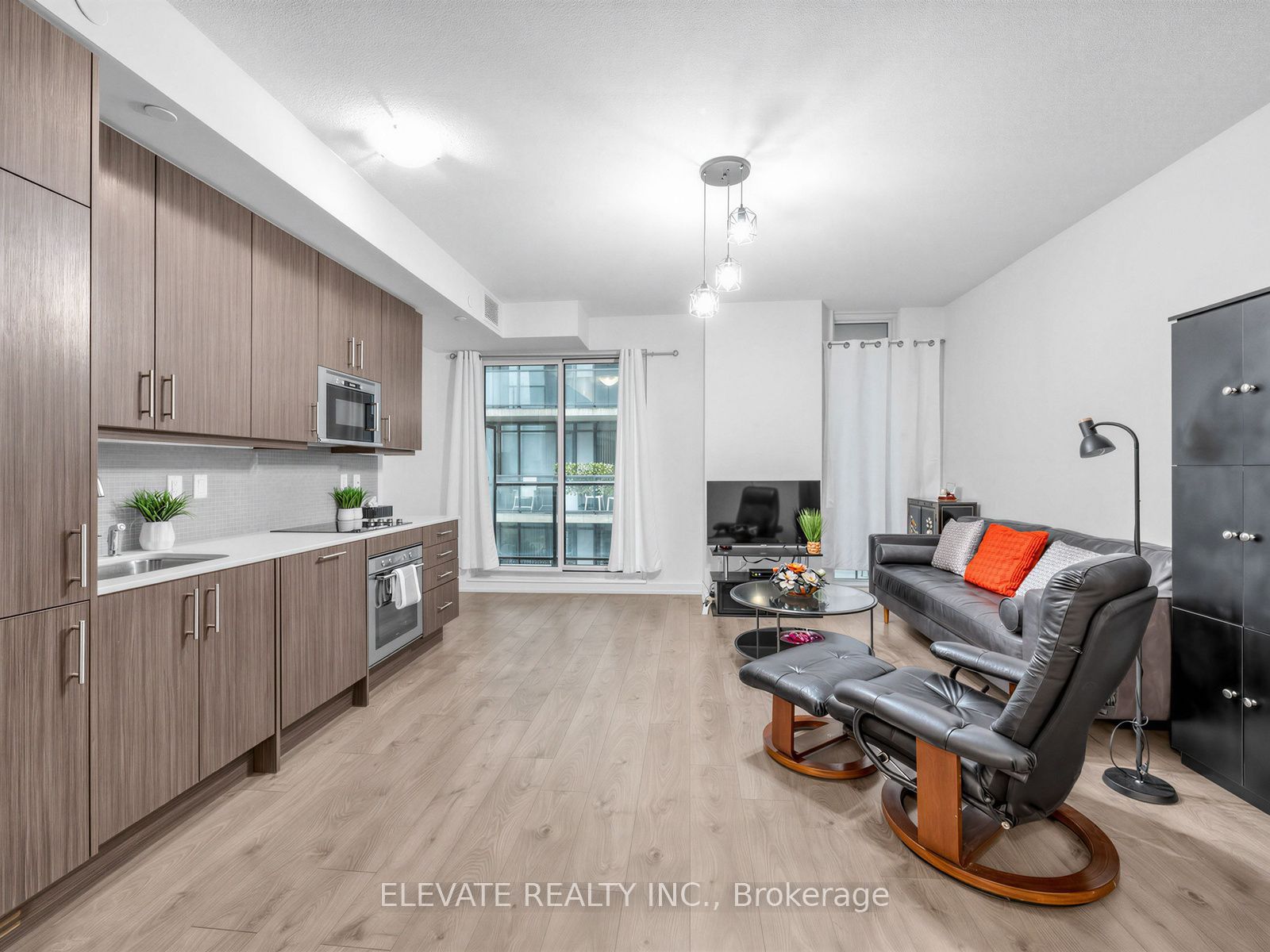 297 College Street 926, Toronto, ON M5T 0C2 photo 5