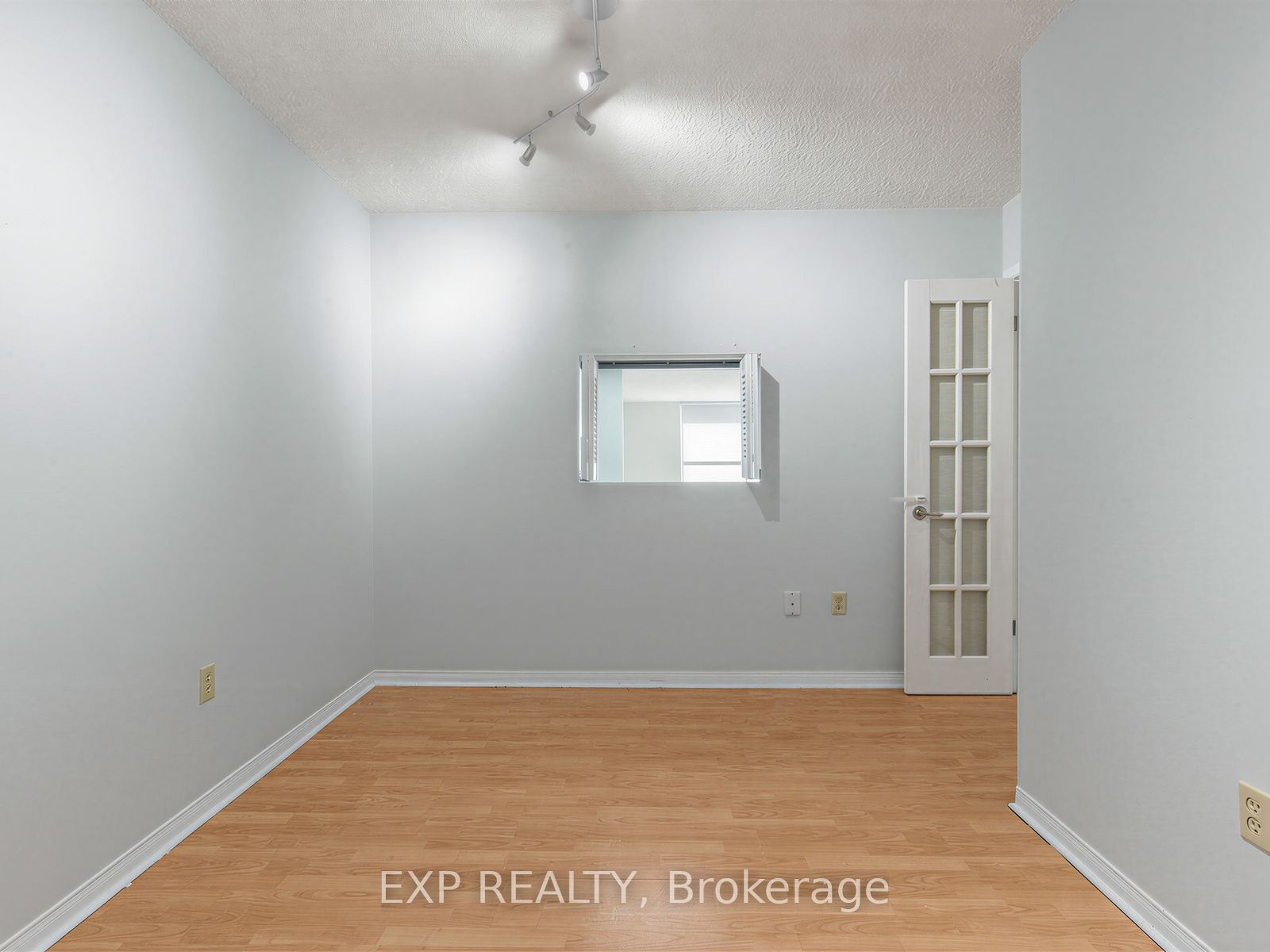 131 Beecroft Road 1902, Toronto, ON M2N 6G9 photo 5
