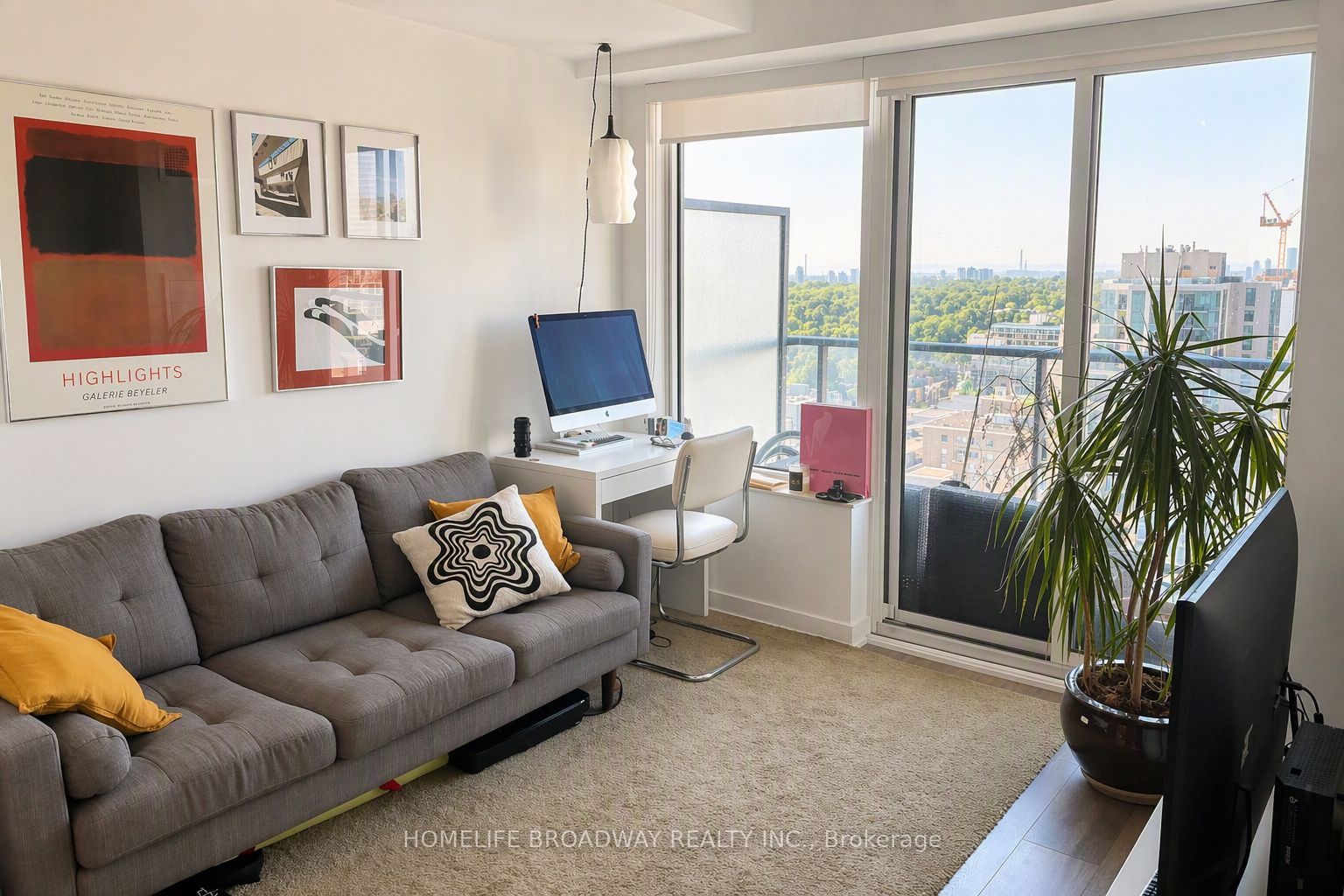 195 Redpath Avenue 2408, Toronto, ON M4P 0E4 photo 2