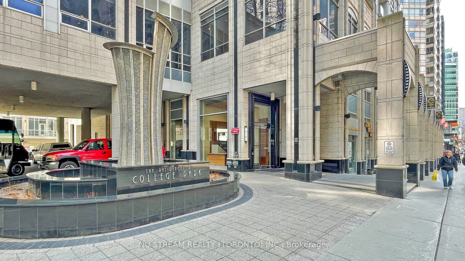 761 Bay Street 3101, Toronto, ON M5G 2R2 photo 5