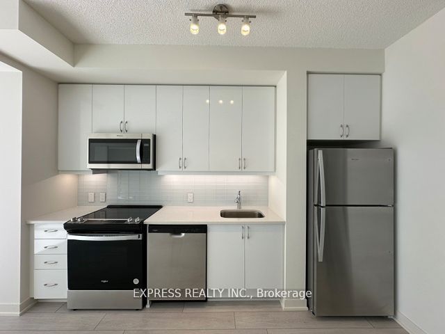 4955 Yonge Street 1816, Toronto, ON M2N 0L8 photo 2