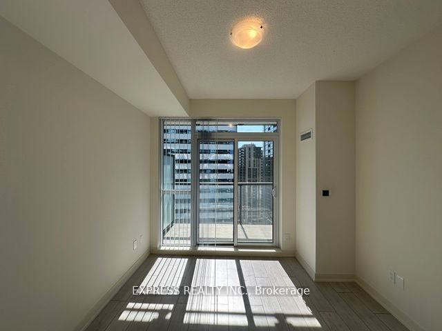 4955 Yonge Street 1816, Toronto, ON M2N 0L8 photo 5