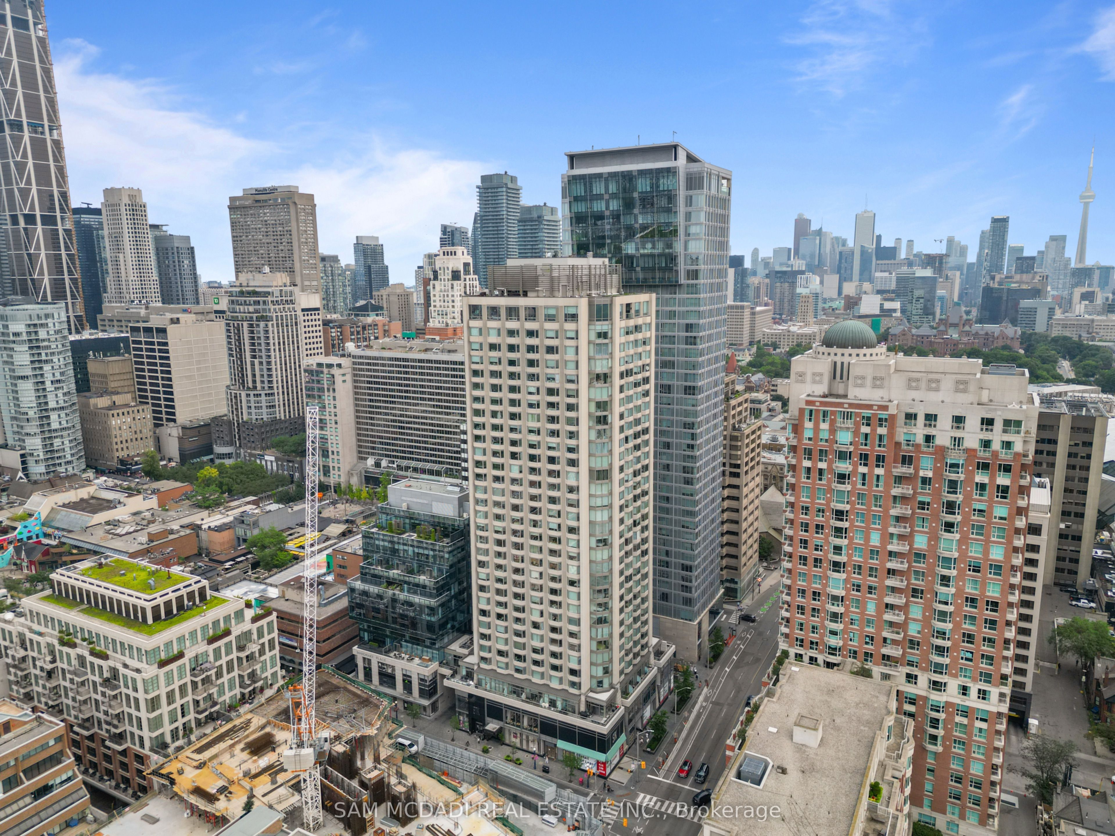 155 Yorkville Avenue 704, Toronto, ON M5R 0B4