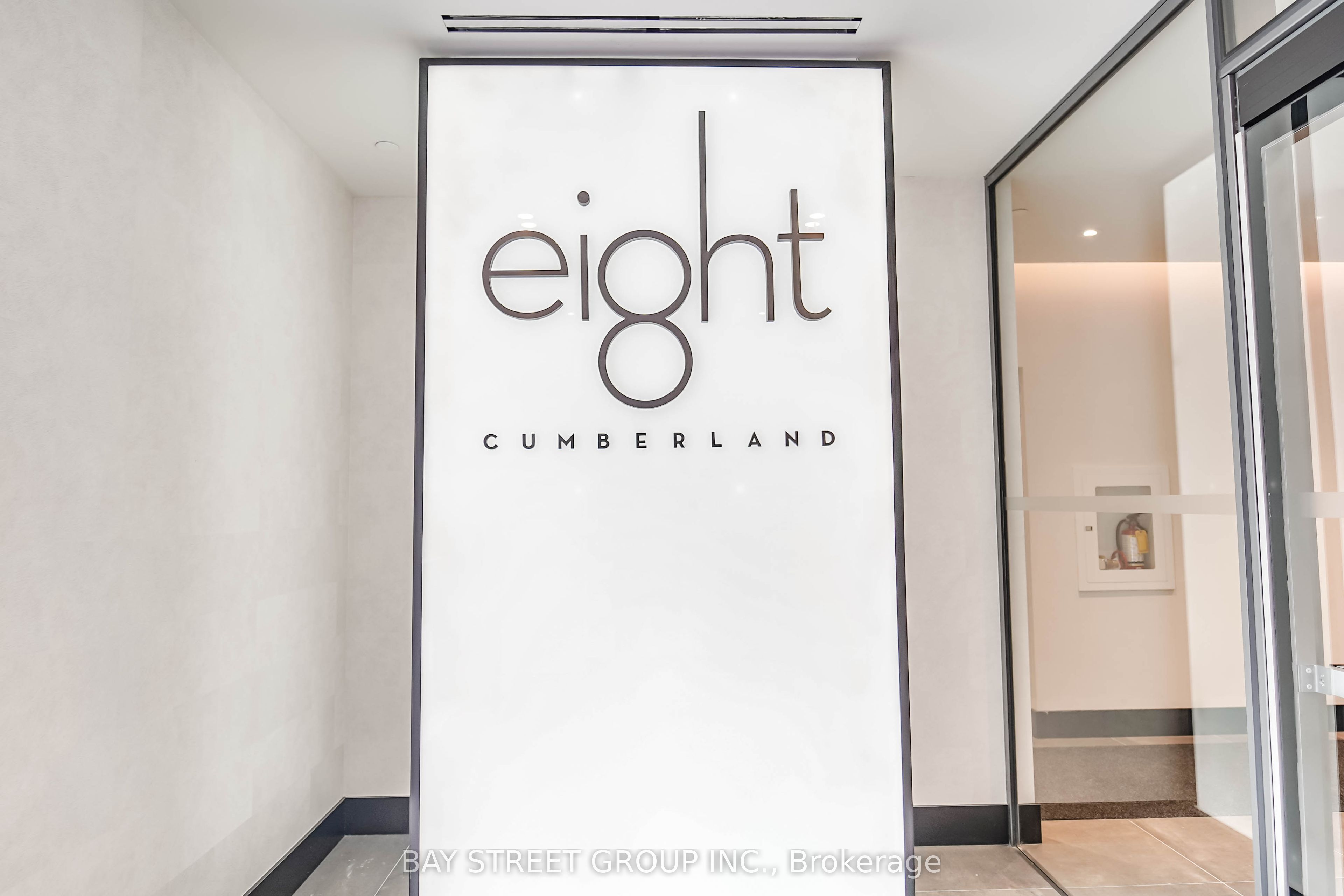 8 Cumberland Street 1909, Toronto, ON M4W 0B6 photo 4
