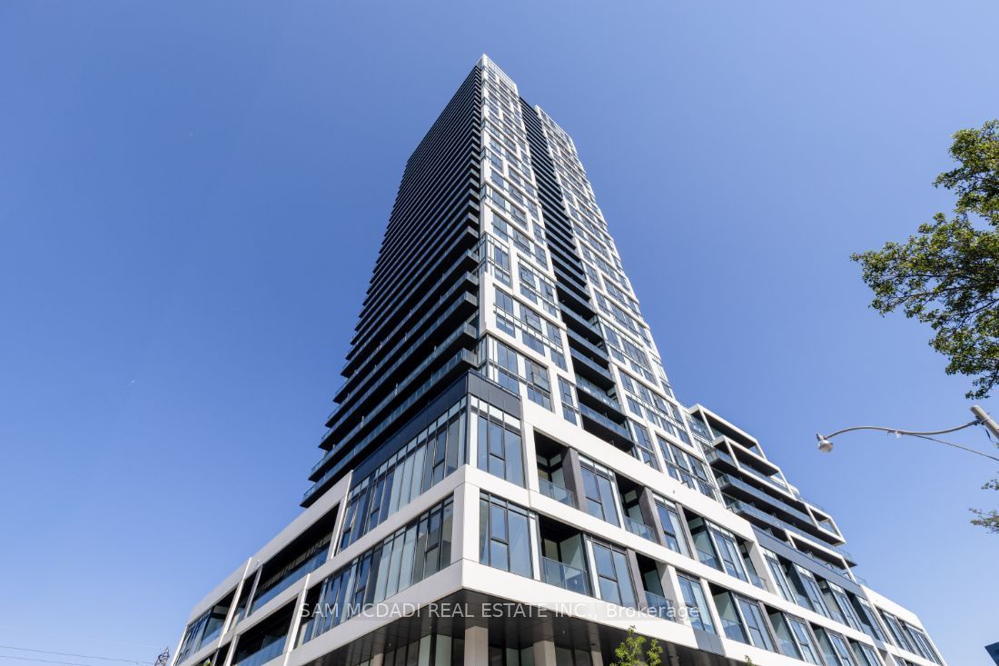 5 Defries Street 801, Toronto, ON M5A 0W7