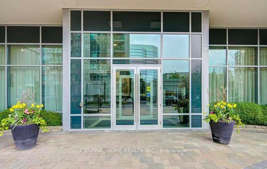 17 Anndale Drive 1516, Toronto, ON M2N 2W7 photo 3