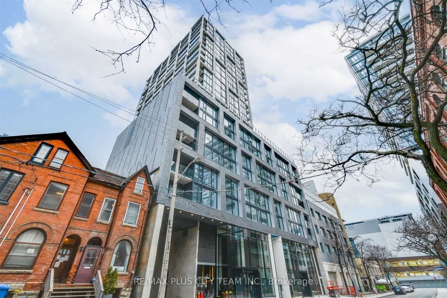 55 Ontario Street 906, Toronto, ON M5A 0T8