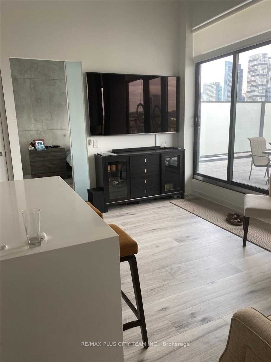 55 Ontario Street 906, Toronto, ON M5A 0T8 photo 3