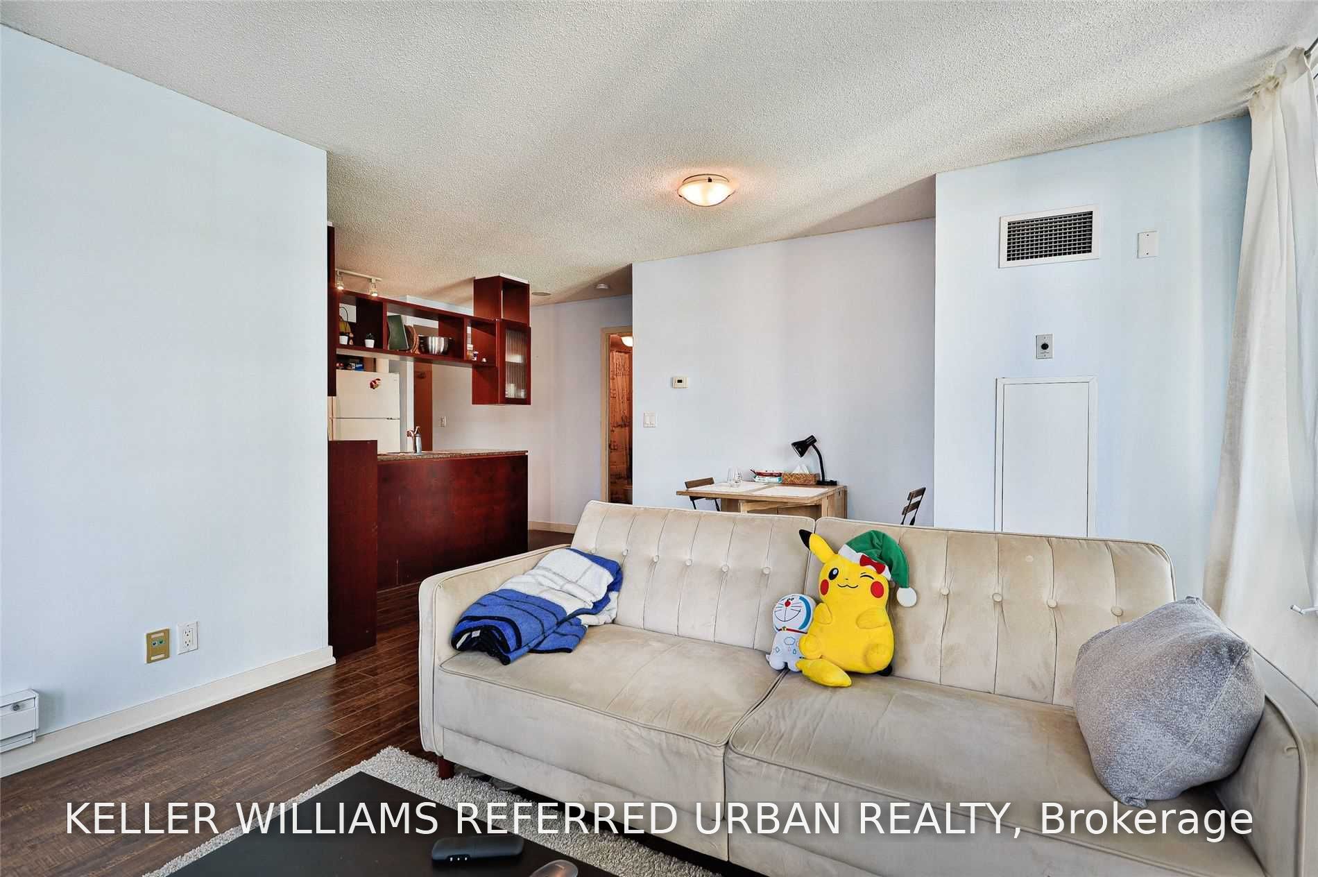 397 Front Street W 1210, Toronto, ON M5V 3S1 photo 4