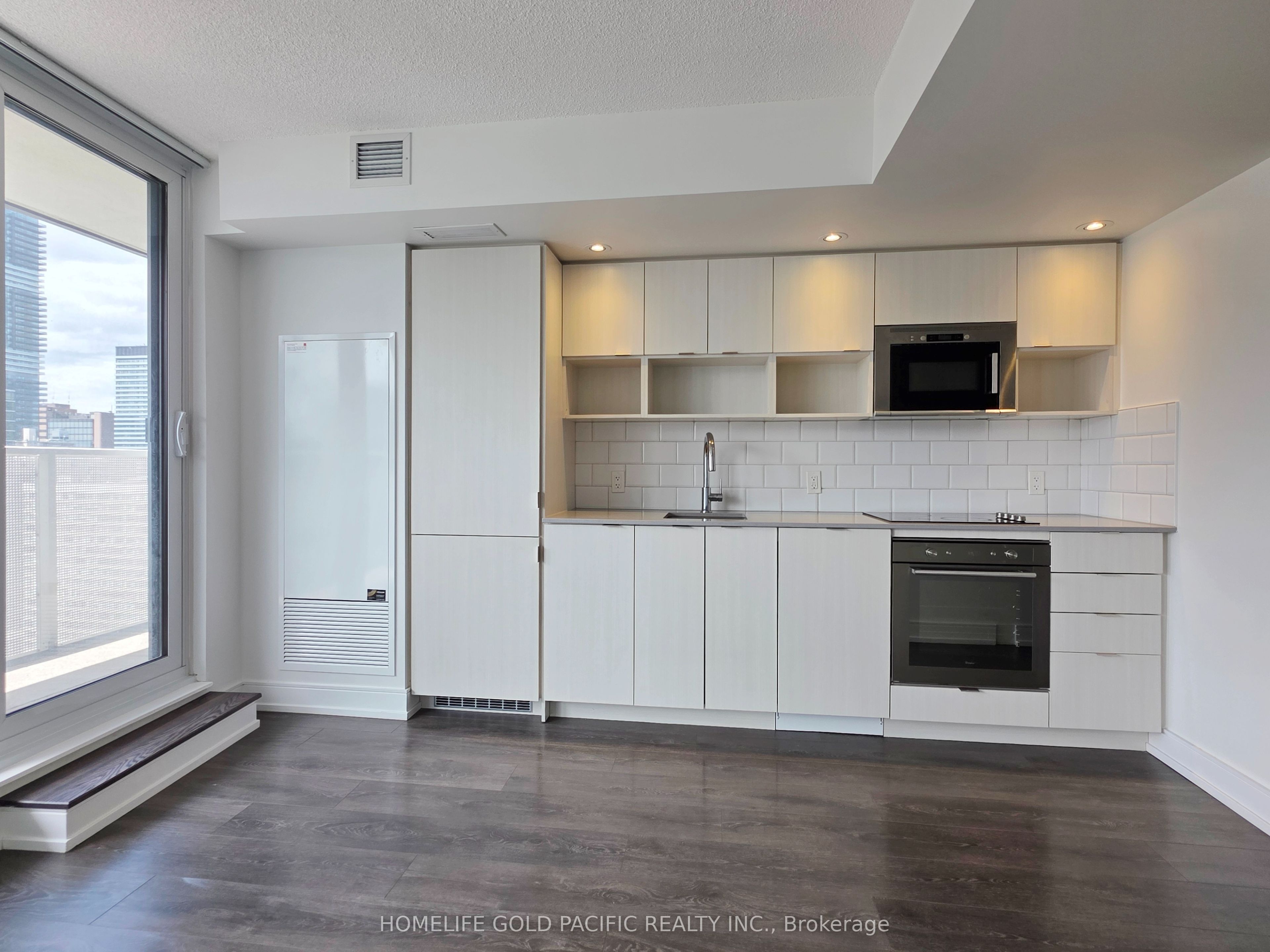89 Mcgill Street 2805, Toronto, ON M5B 0B1 photo 5
