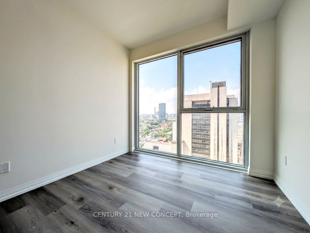 280 Dundas Street W 1602, Toronto, ON M5T 0E3 photo 3