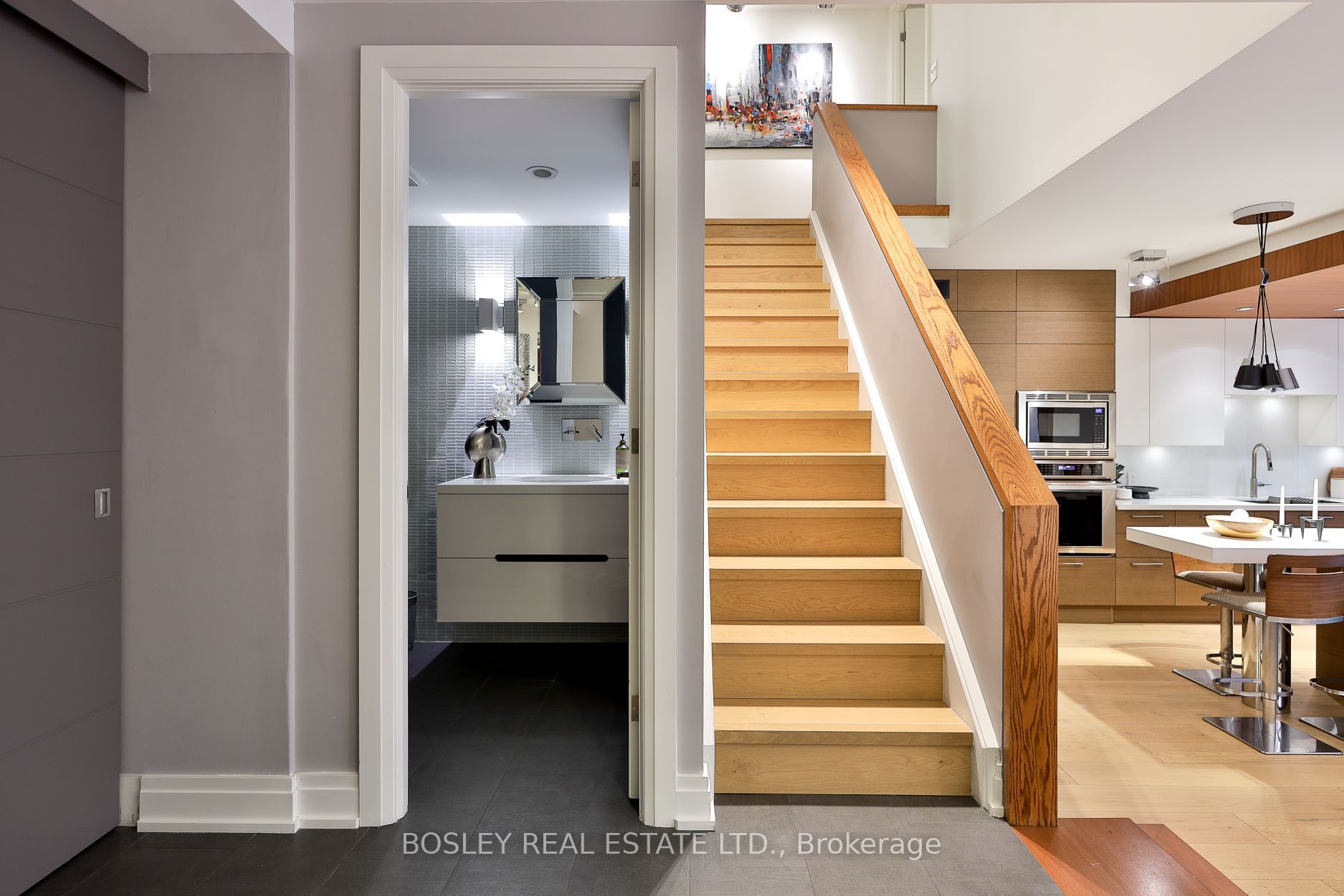 40 Oaklands Avenue 107, Toronto, ON M4V 2Z3 photo 4