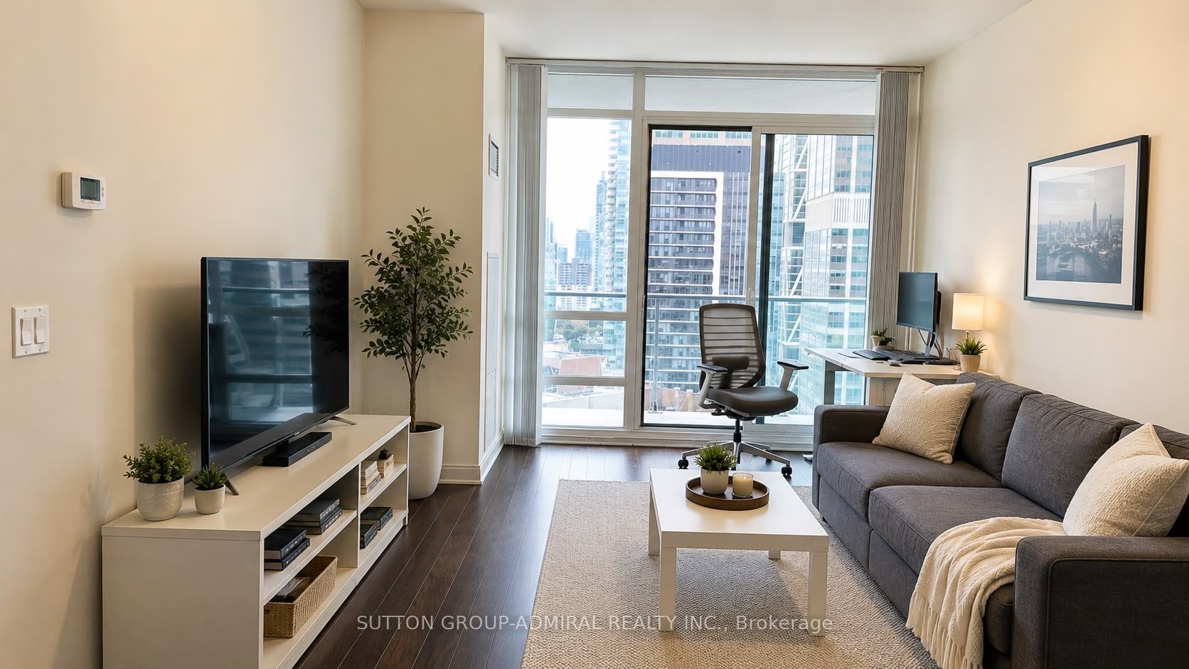 825 Church st Street 2308, Toronto, ON M4W 2H2 photo 4