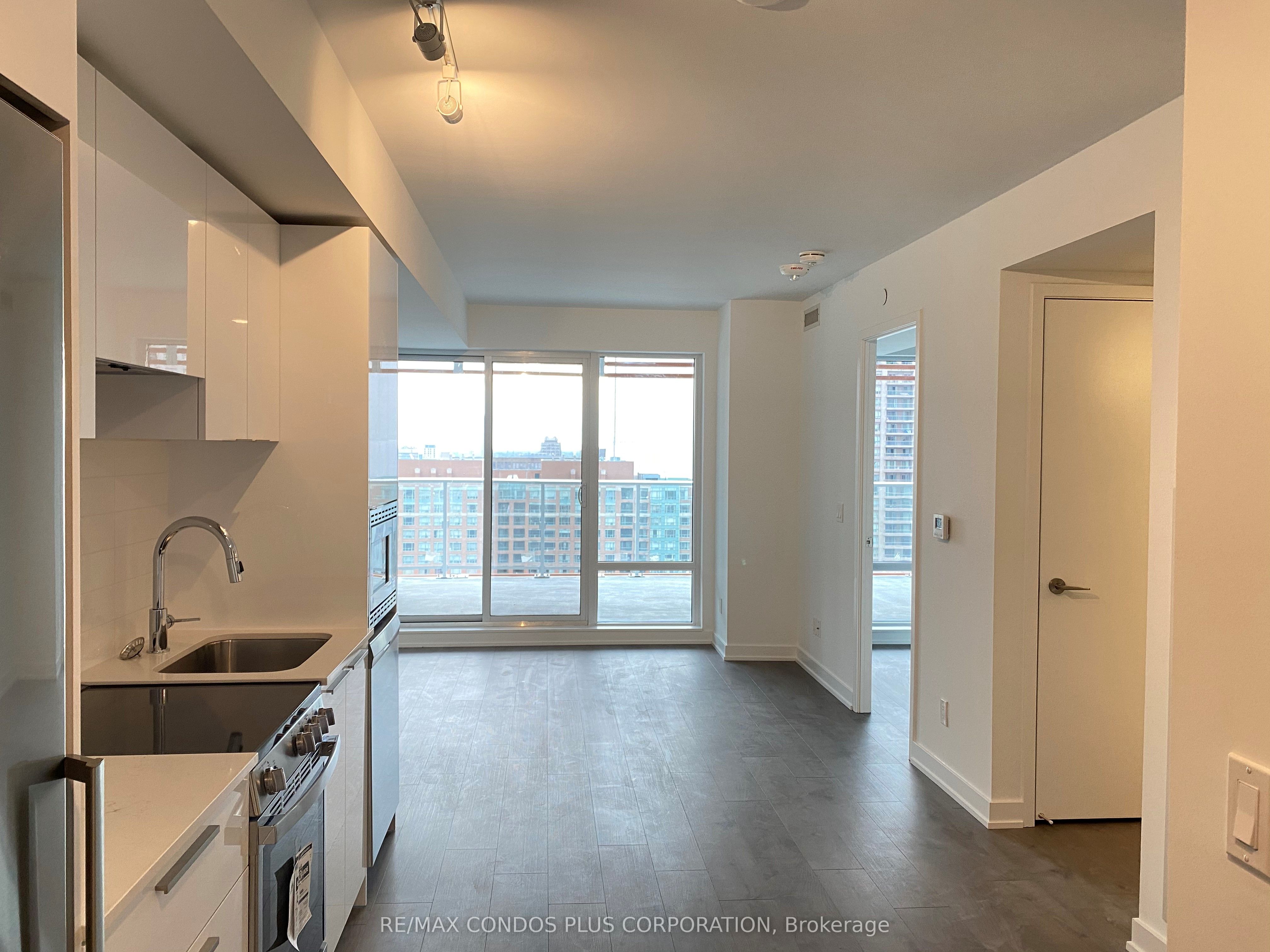 18 Maitland Terrace 1706, Toronto, ON M4Y 0H2 photo 4