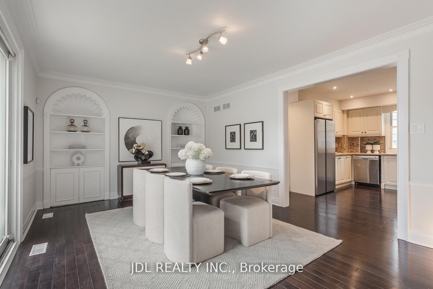 6 Farmingdale Road, Toronto, ON M2K 1Z2 photo 3