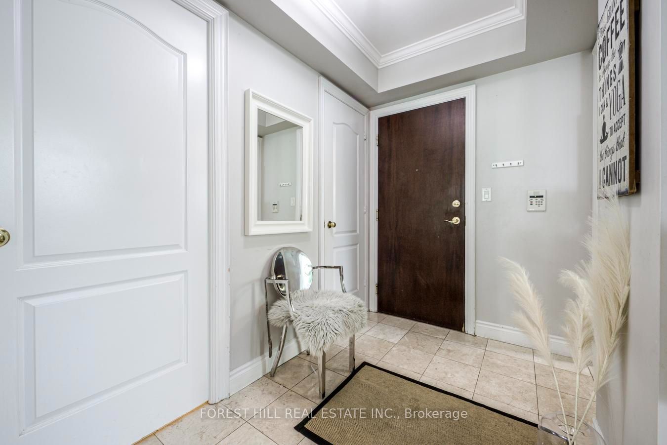 38 William Carson Crescent 114, Toronto, ON M2P 2H2 photo 4