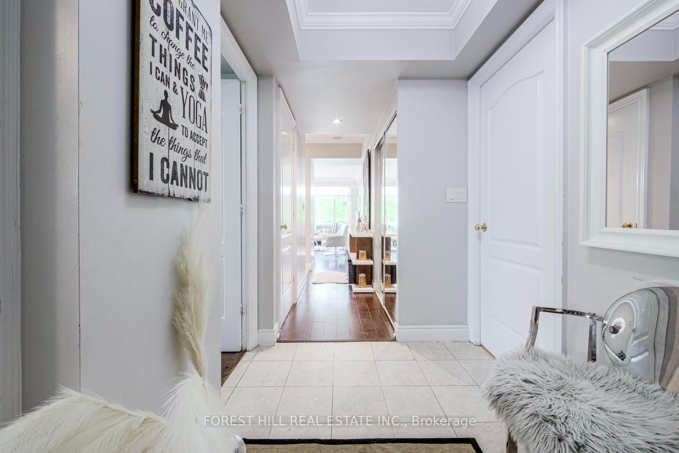38 William Carson Crescent 114, Toronto, ON M2P 2H2 photo 5