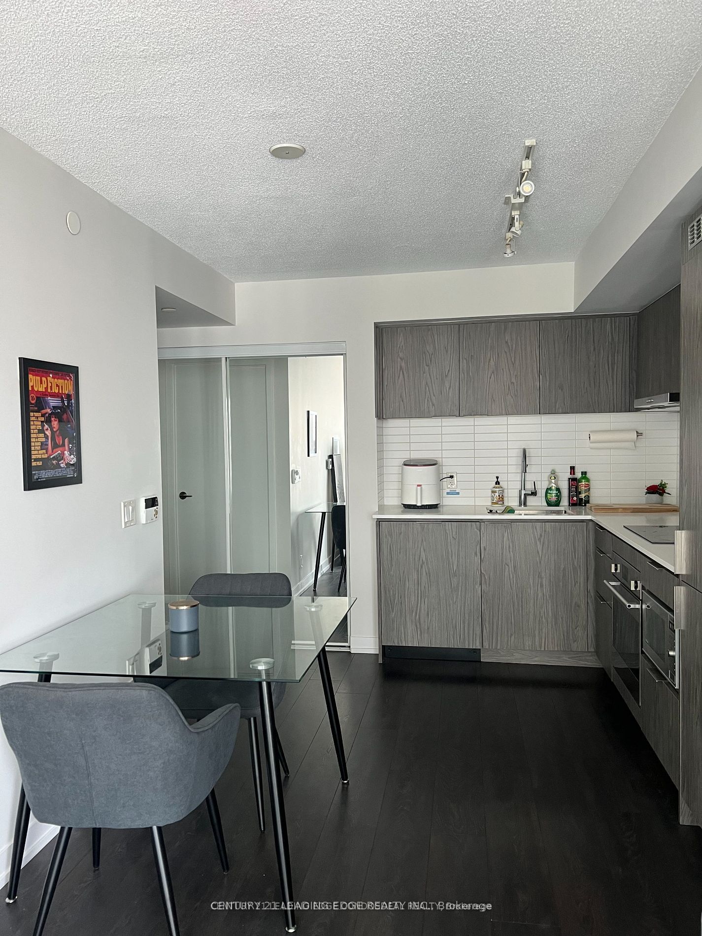 60 Shuter Street 2509, Toronto, ON M5B 0B7 photo 5