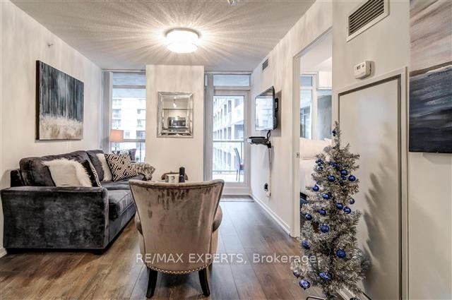 68 Abell Street 552, Toronto, ON M6J 0B1 photo 5