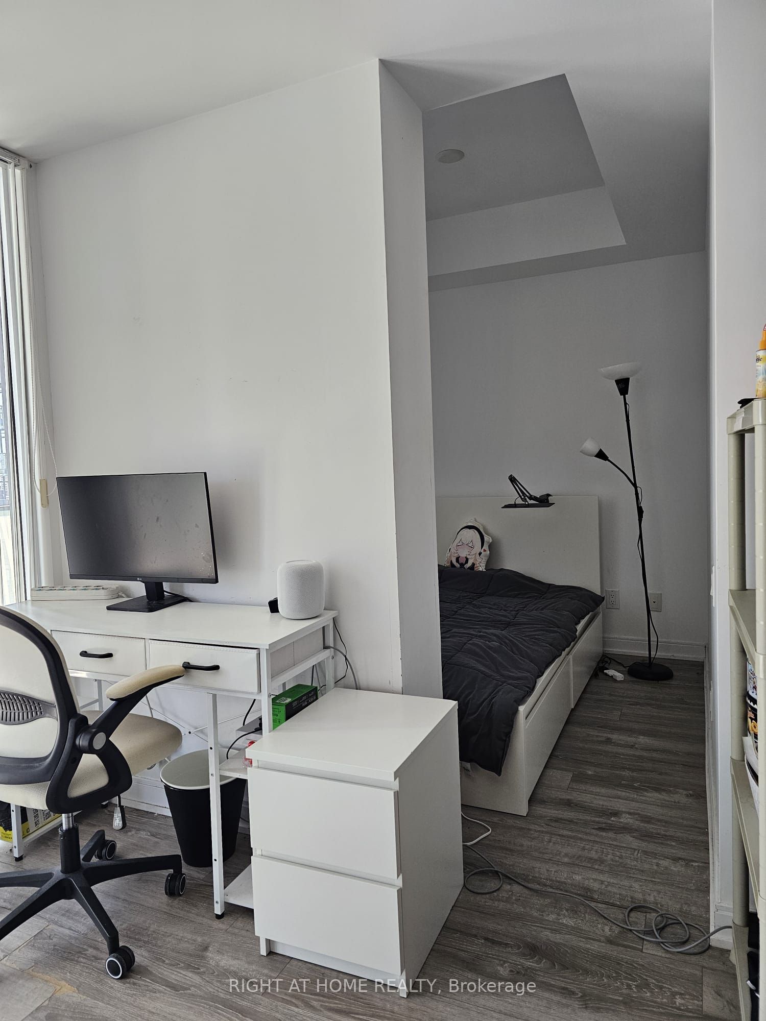 42 Charles Street E 1803, Toronto, ON M4Y 1N3 photo 4