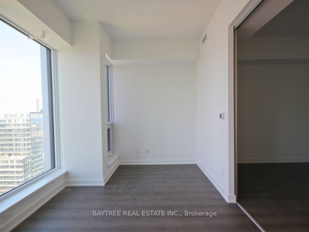 8 Wellesley Street W 3106, Toronto, ON M4Y 3B2 photo 4