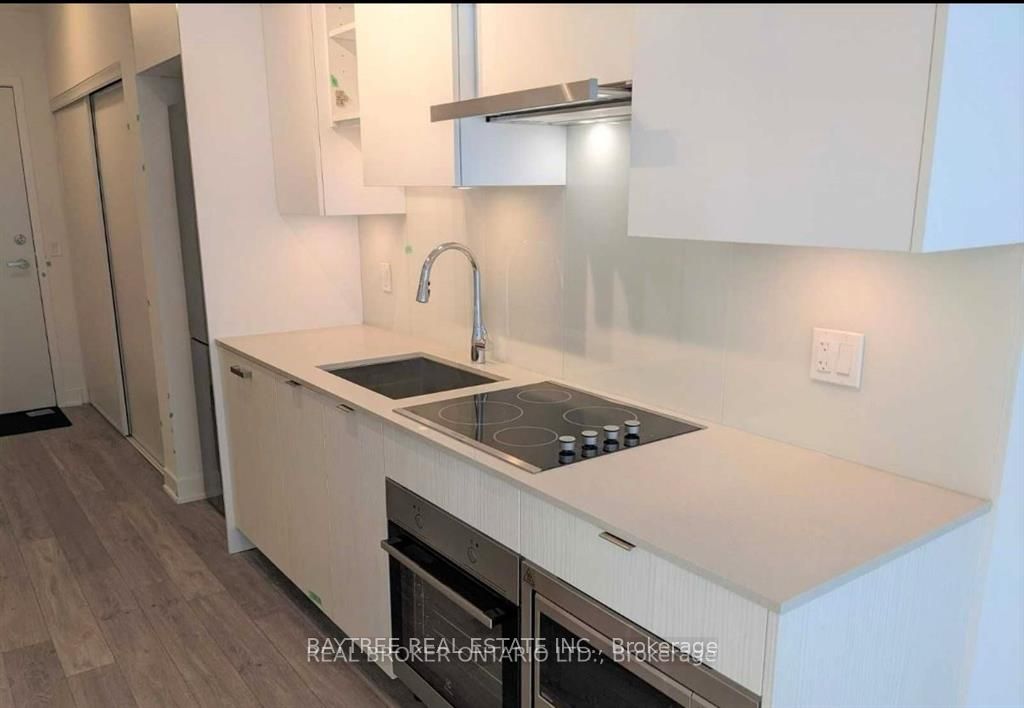 99 Broadway Avenue 3508, Toronto, ON M4P 1V2 photo 3