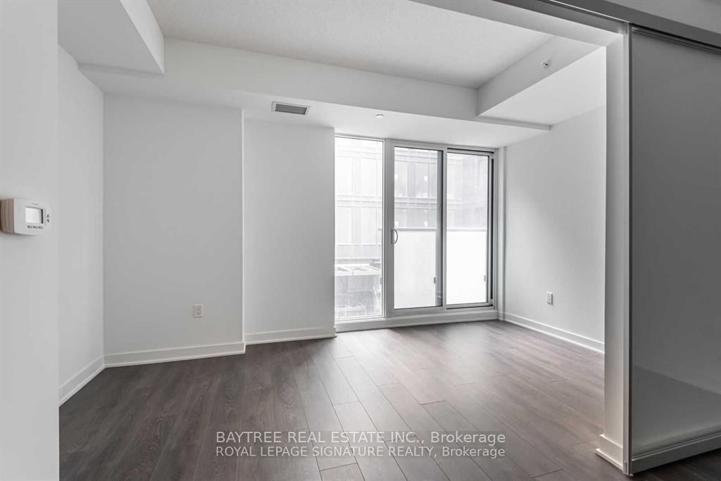 115 Blue Jays Way 602, Toronto, ON M5V 3T3