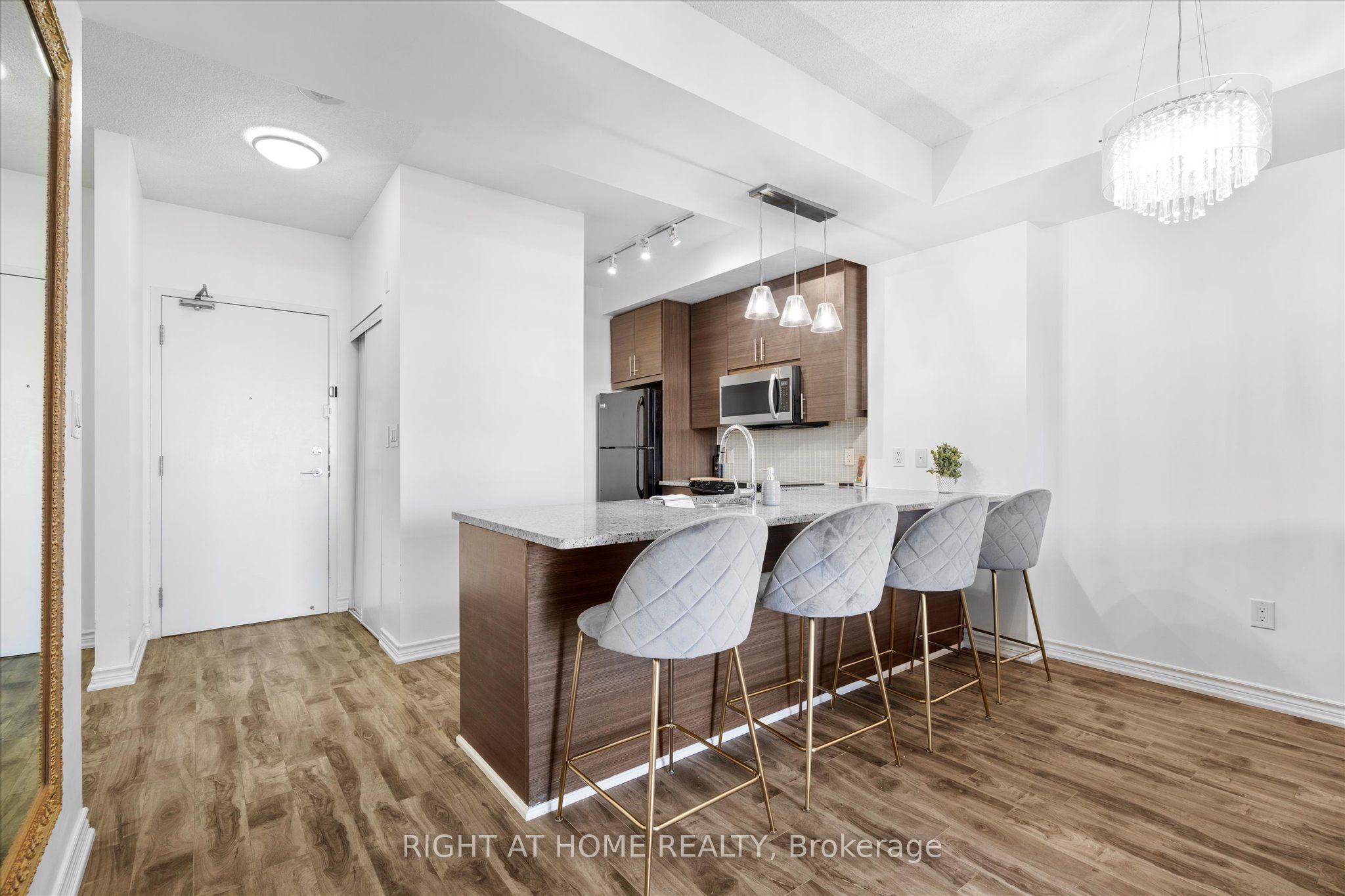 70 Forest Manor Road 217, Toronto, ON M2J 0A9 photo 5