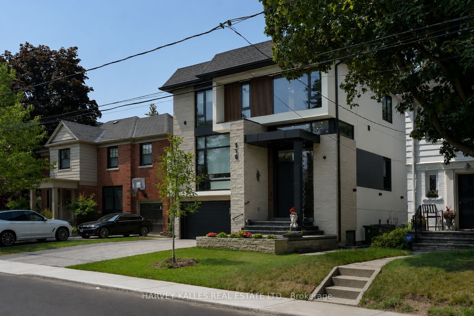 110 Mona Drive, Toronto, ON M5N 2R4 photo 2