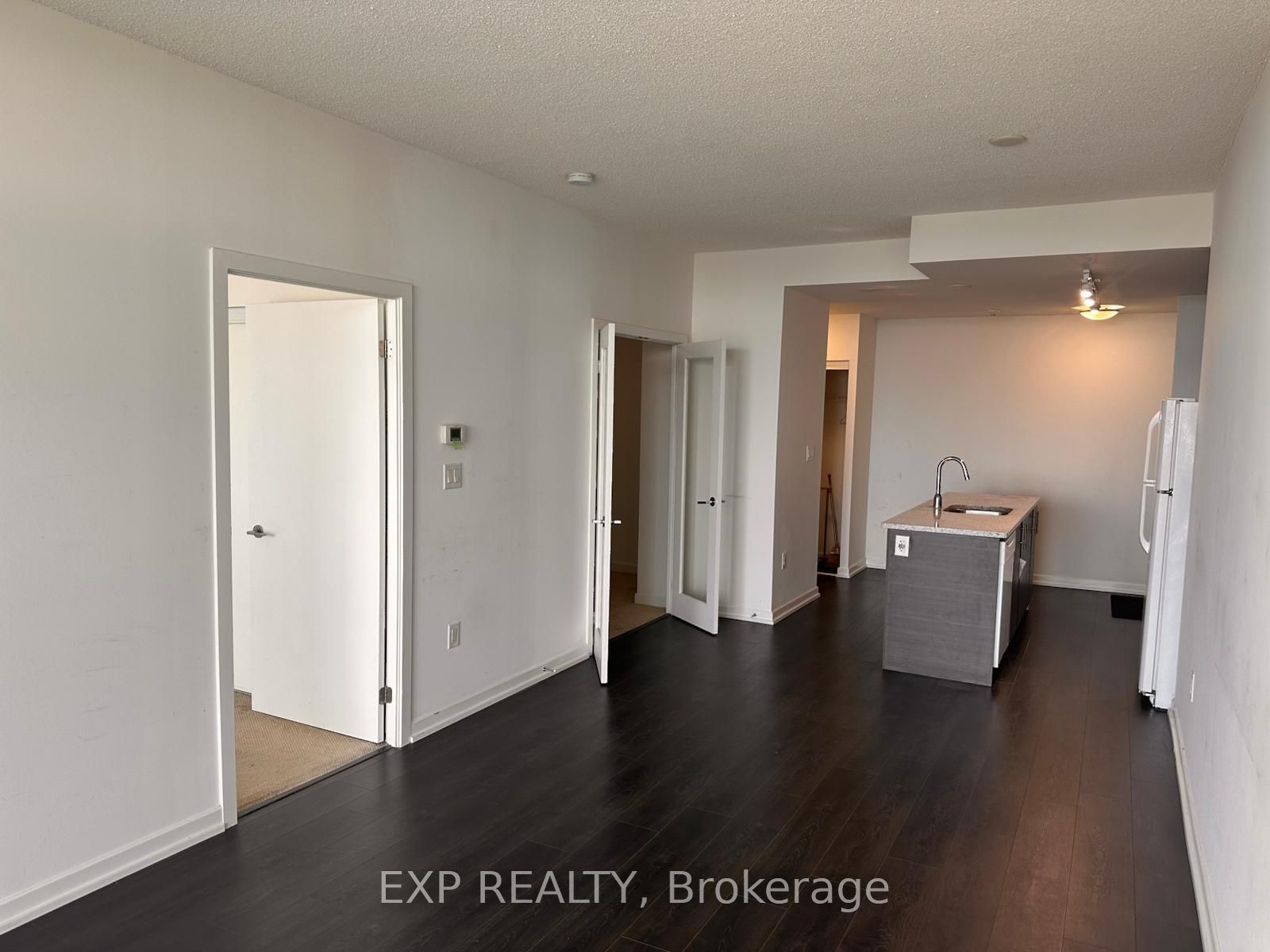 70 Forest Manor Road 2207, Toronto, ON M2J 0A9 photo 2